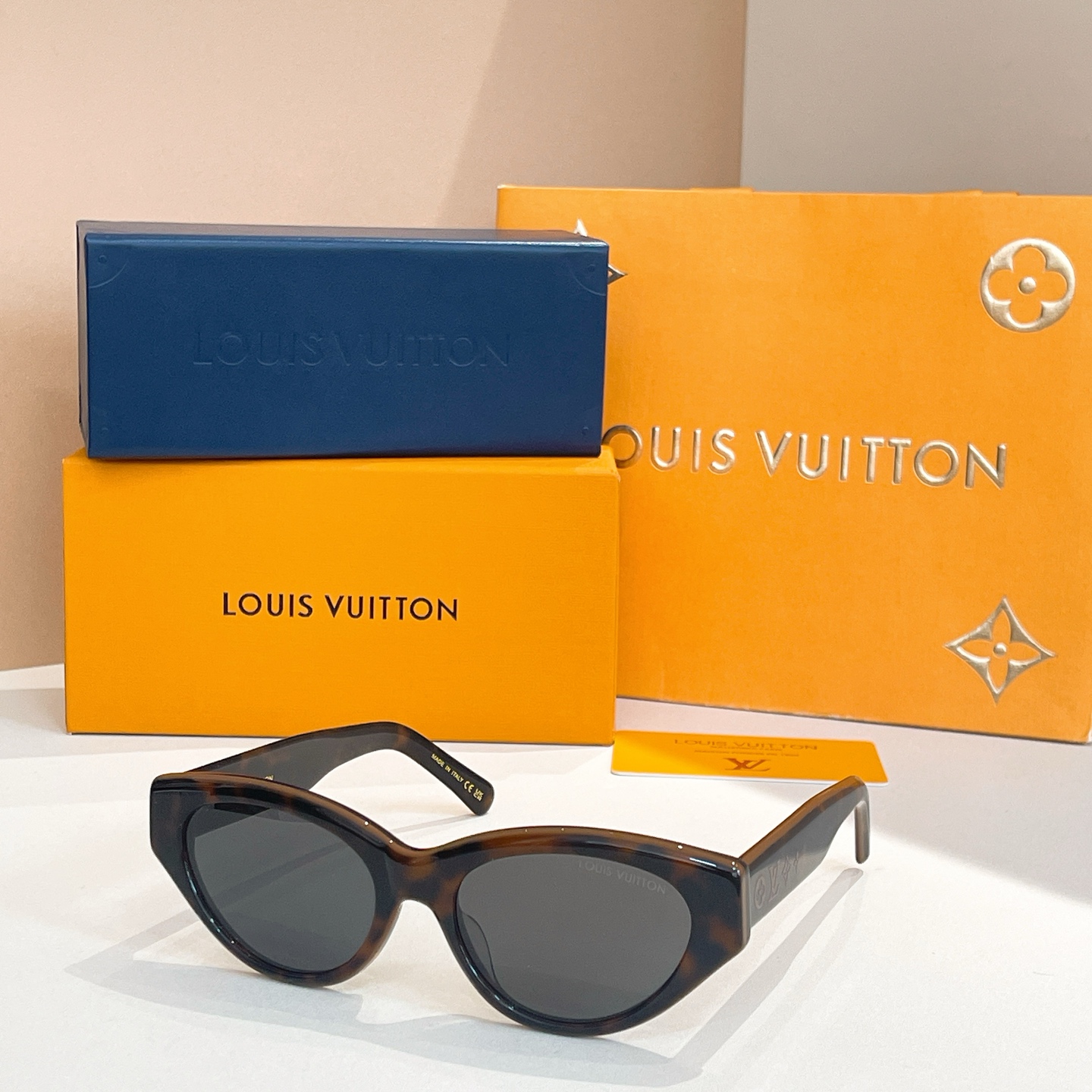 LOUIS VUITTO*✨✨✨MODEL：Z2686U ✨✨✨ SIZE：53口22-145✨✨✨