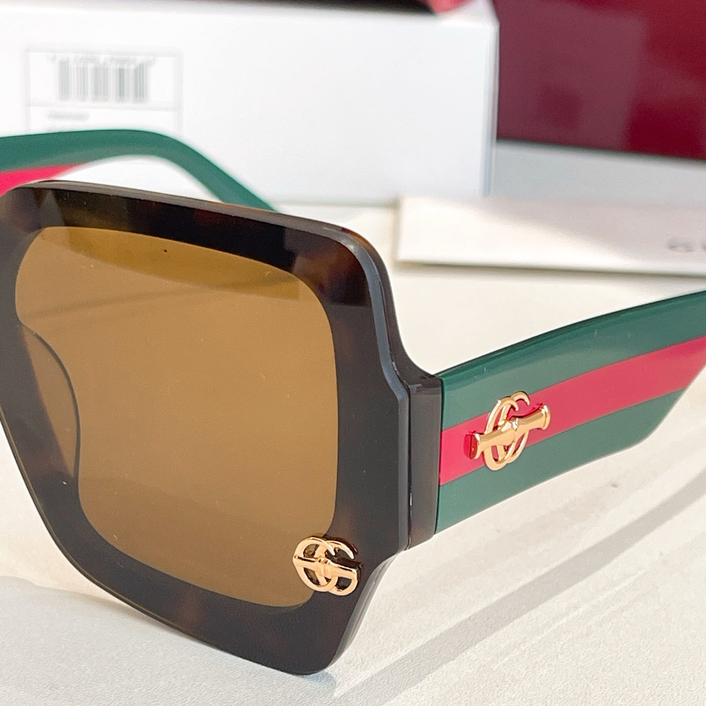 ￼ GUCC*🐝🐝🐝MODEL：GG1630 🐝🐝🐝SIZE：55口17-145🐝🐝🐝