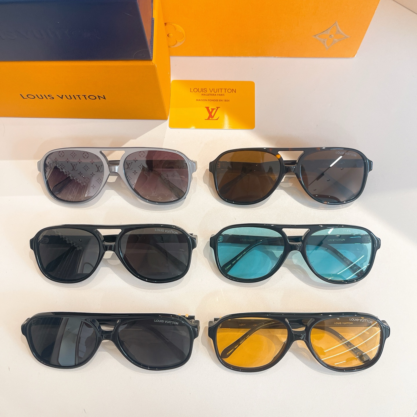 LOUIS VUITTO*🌟🌟🌟MODEL：Z2866U🌟🌟🌟SIZE：59口17-145🌟🌟🌟