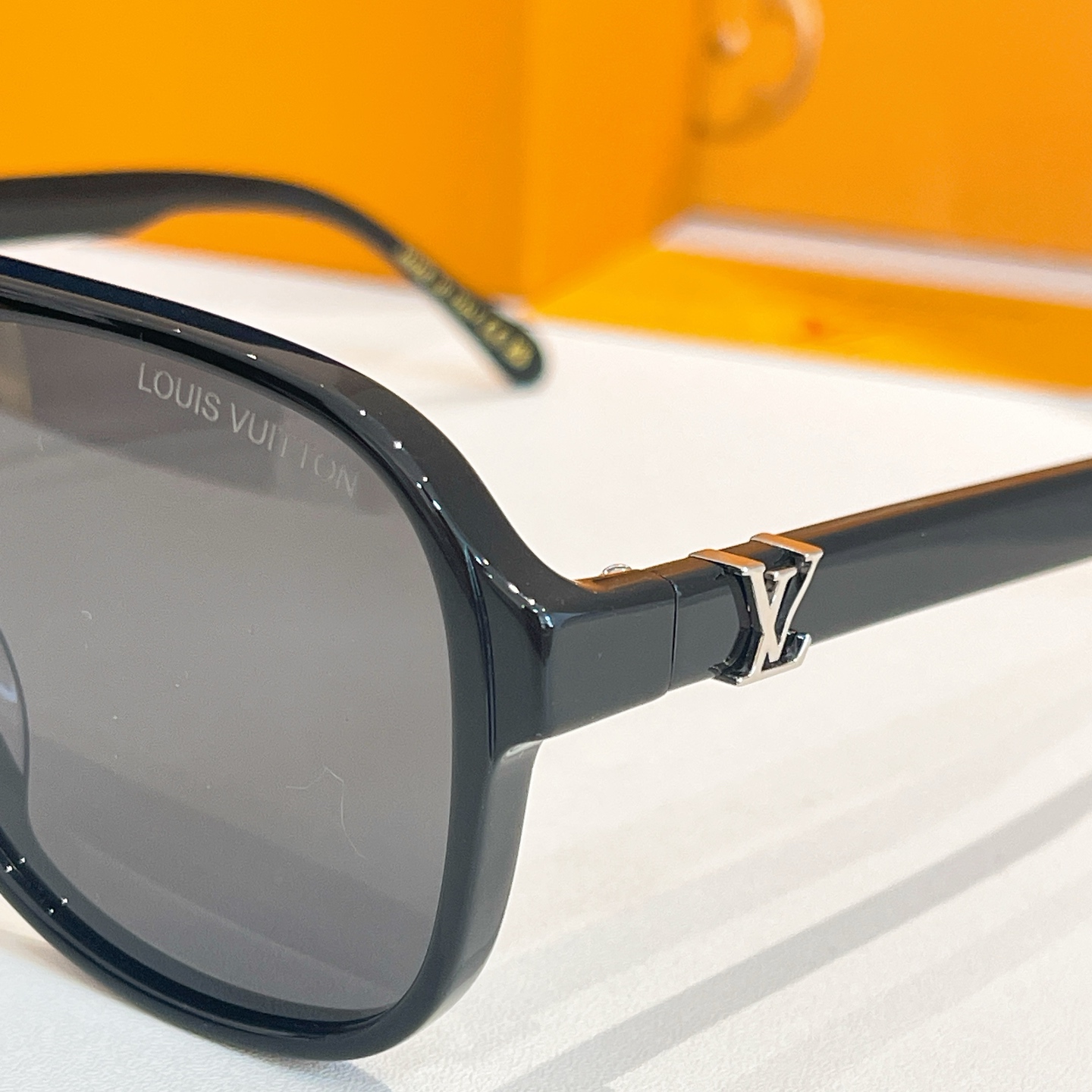LOUIS VUITTO*🌟🌟🌟MODEL：Z2866U🌟🌟🌟SIZE：59口17-145🌟🌟🌟