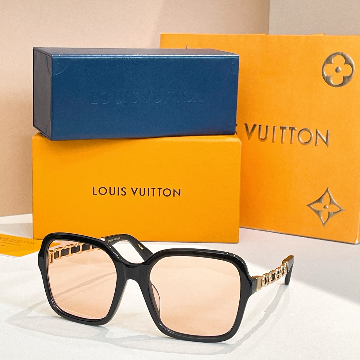 LOUIS VUITTO*✨✨✨MODEL：Z2648W✨✨✨ SIZE：56口19-140✨✨✨ 