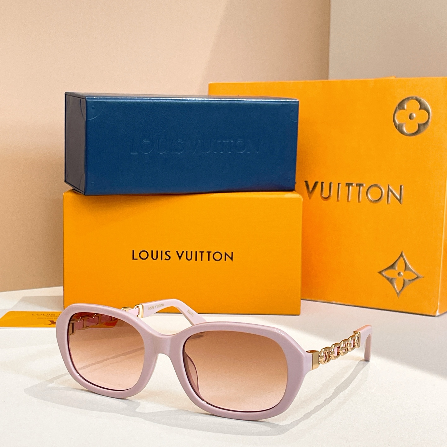 LOUIS VUITTO*✨✨✨MODEL：Z2649U✨✨✨ SIZE：55口20-140✨✨✨ 