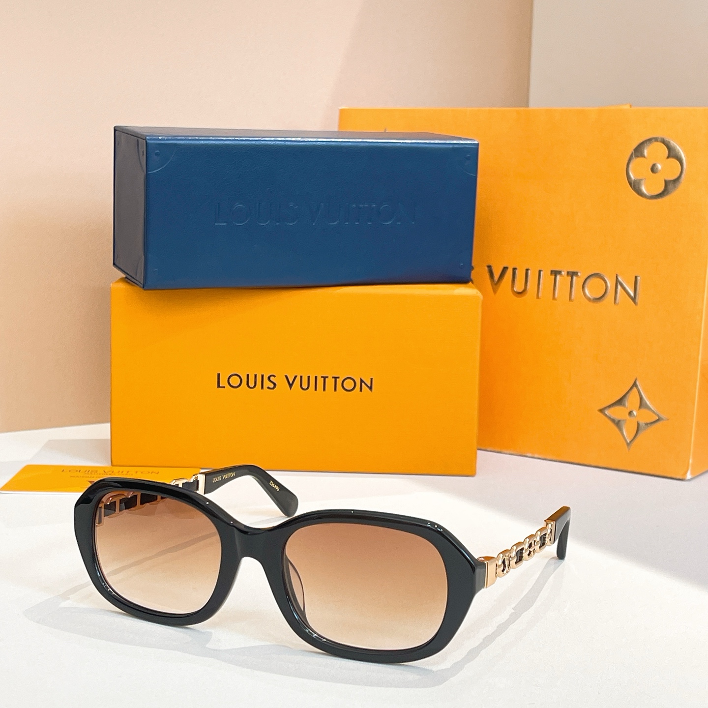 LOUIS VUITTO*✨✨✨MODEL：Z2649U✨✨✨ SIZE：55口20-140✨✨✨ 