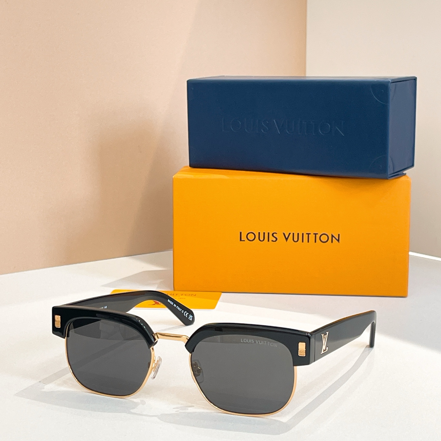 LOUIS VUITTO*✨✨✨MODEL：Z2595U✨✨✨ SIZE：55口21-145✨✨✨