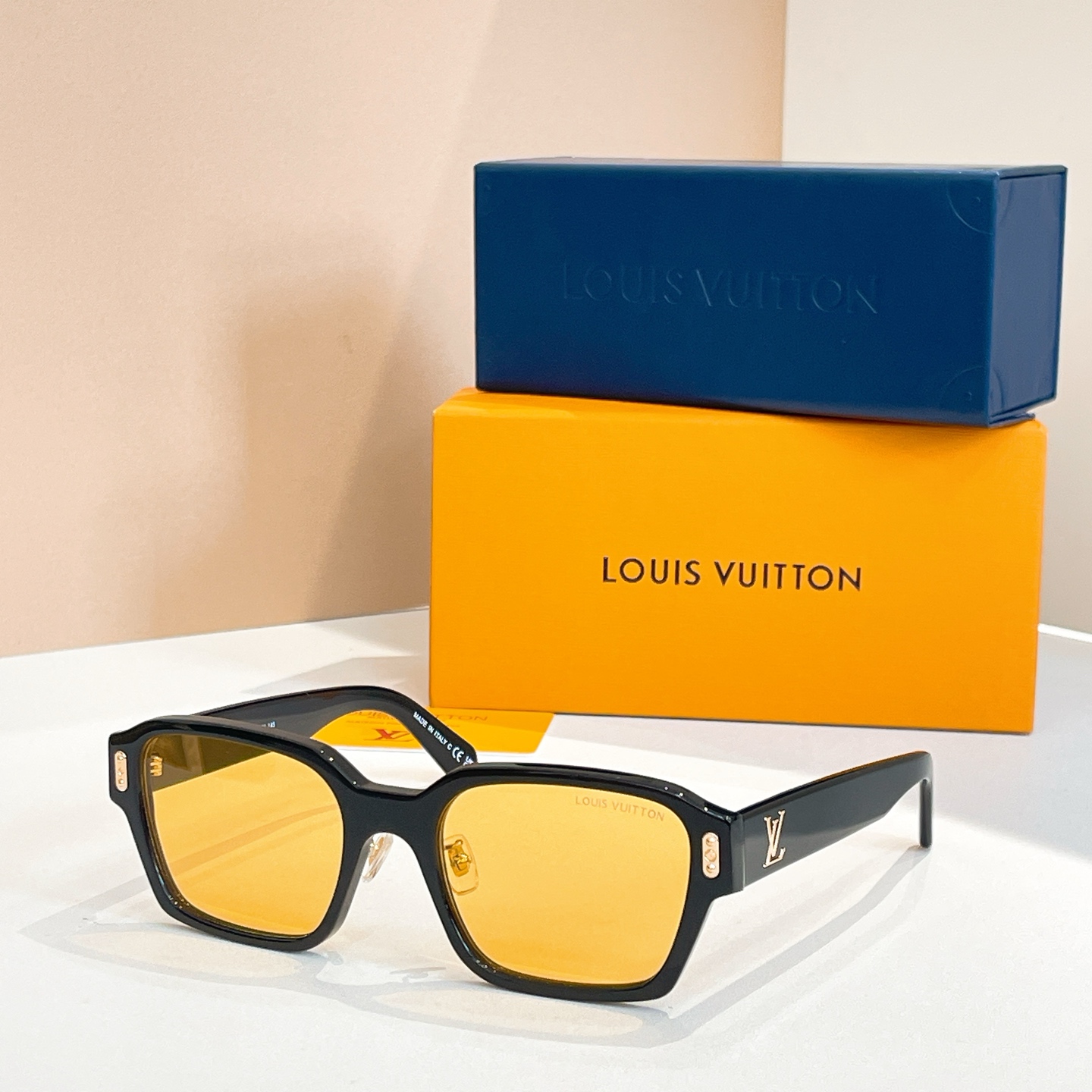 LOUIS VUITTO*✨✨✨MODEL：Z2677U✨✨✨ SIZE：54口21-145✨✨✨