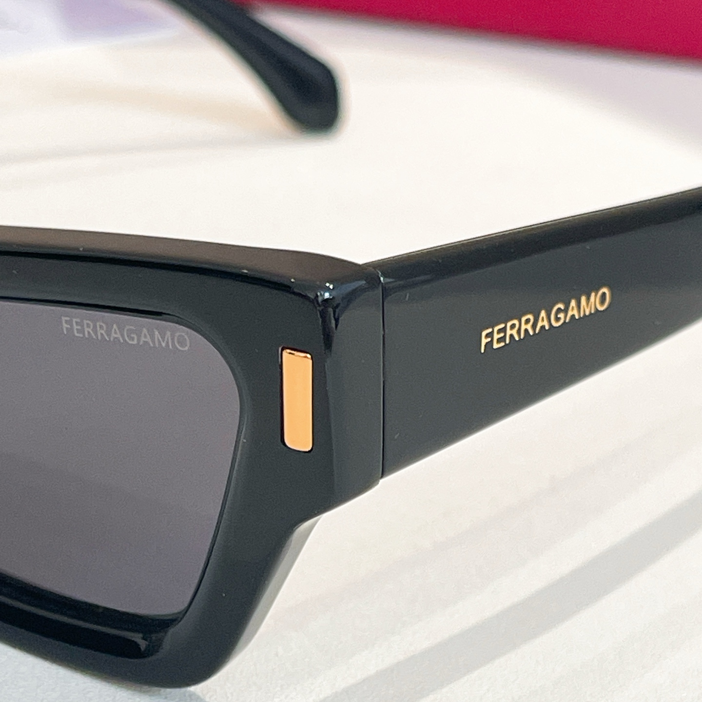 Salvatore ferragam* 菲*拉格慕 💚💚MODEL：SF2006S💚💚💚SIZE：53口