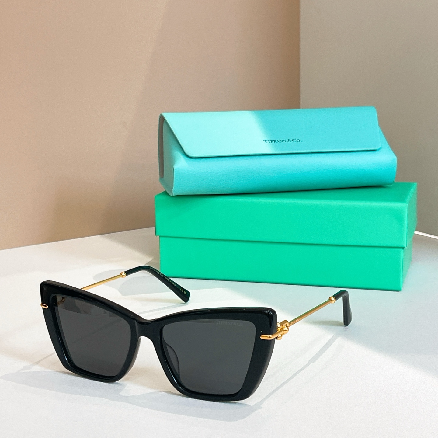 TIFFANY&Co.✨✨✨MODEL：TF4210 ✨✨✨ SIZE：55口19-143✨✨✨