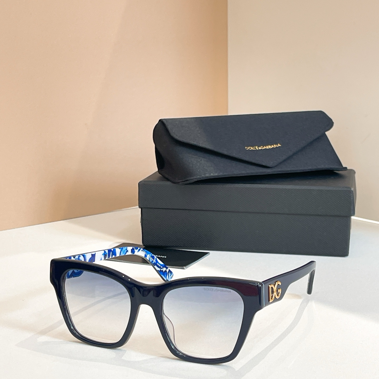 DOLCE & GABBAN*🌟🌟🌟MODEL：DG4384🌟🌟🌟SIZE53口20-145🌟🌟🌟
