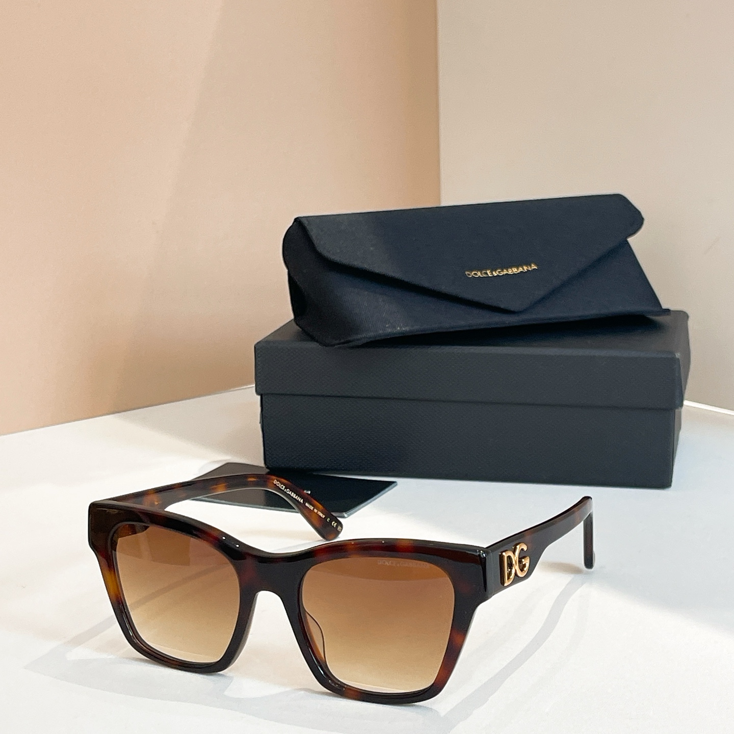 DOLCE & GABBAN*🌟🌟🌟MODEL：DG4384🌟🌟🌟SIZE53口20-145🌟🌟🌟