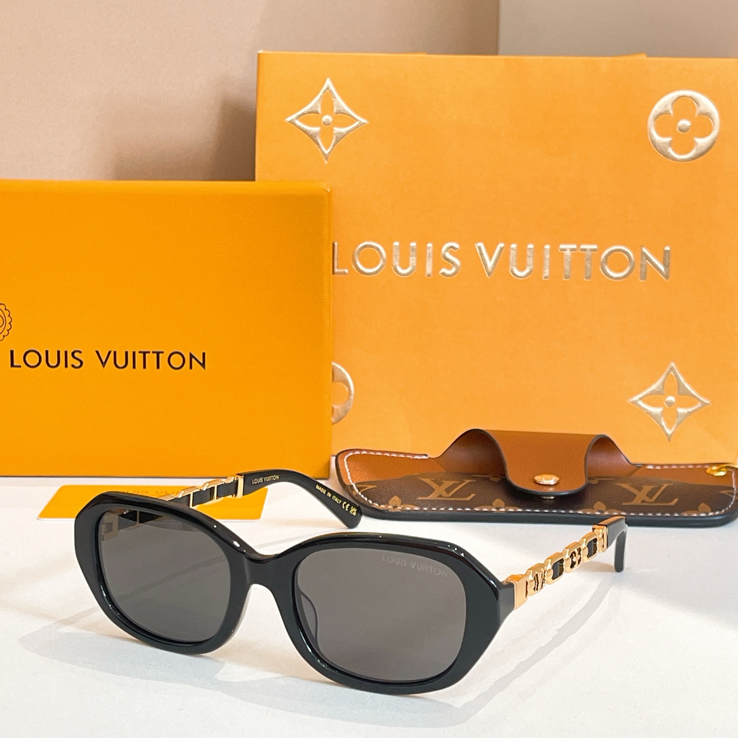 LOUIS VUITTO*✨✨✨MODEL：Z2649W✨✨✨ SIZE：53口20-145✨✨✨