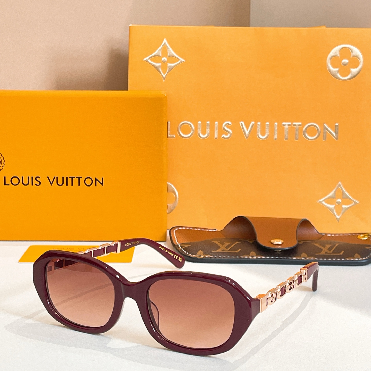 LOUIS VUITTO*✨✨✨MODEL：Z2649W✨✨✨ SIZE：53口20-145✨✨✨