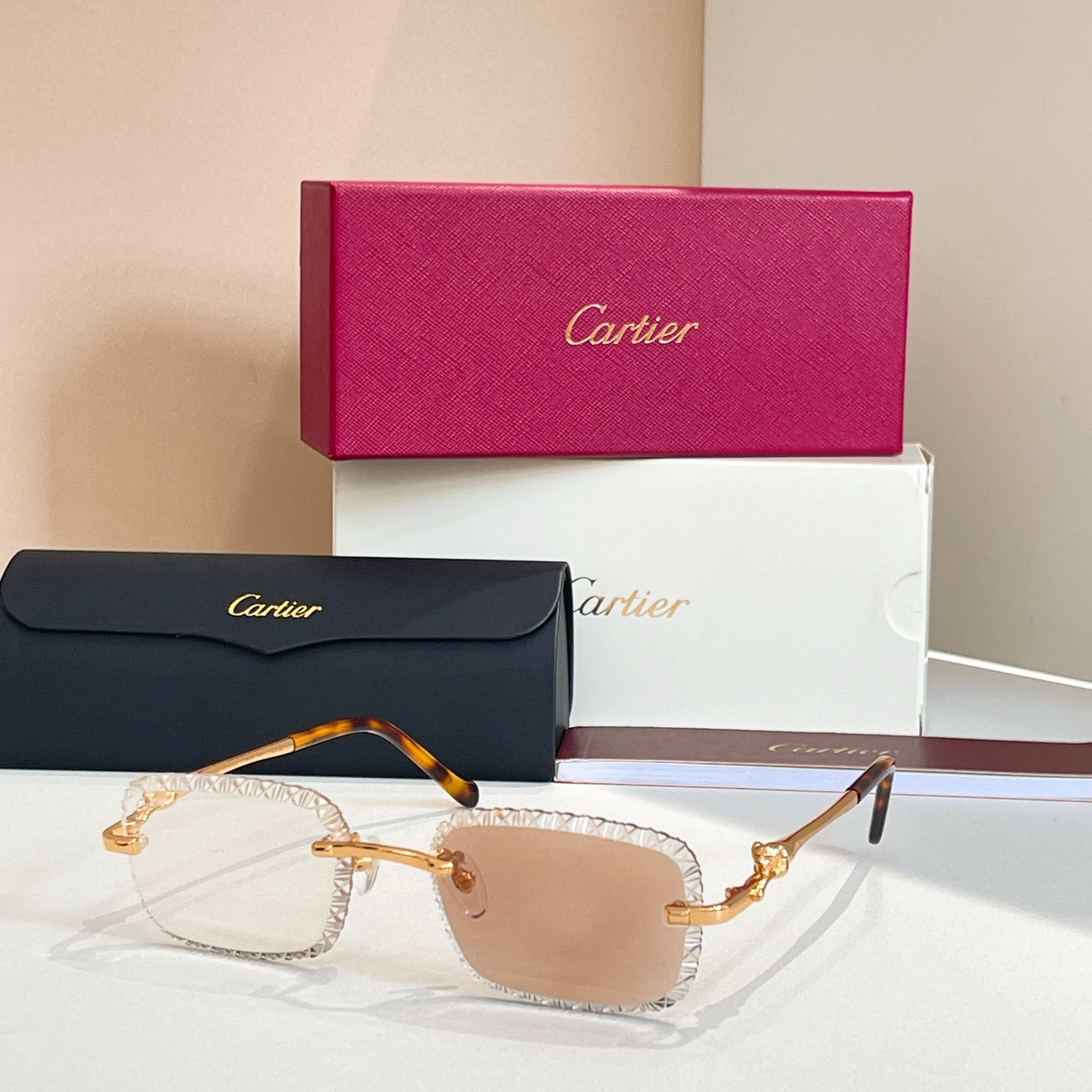 Cartie*✨✨✨MODEL：CT0695S✨✨✨SIZE 58口16-135✨✨✨变色片