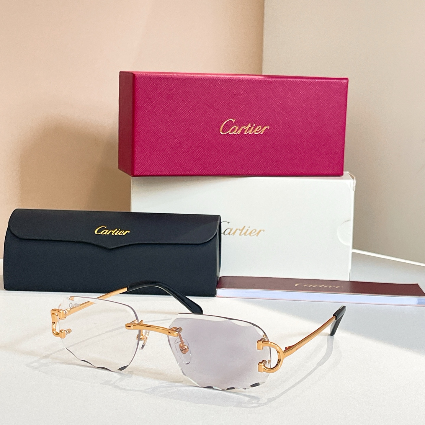 Cartie*✨✨✨MODEL：CT1628O✨✨✨SIZE 58口16-135✨✨✨太阳镜 ，变色片