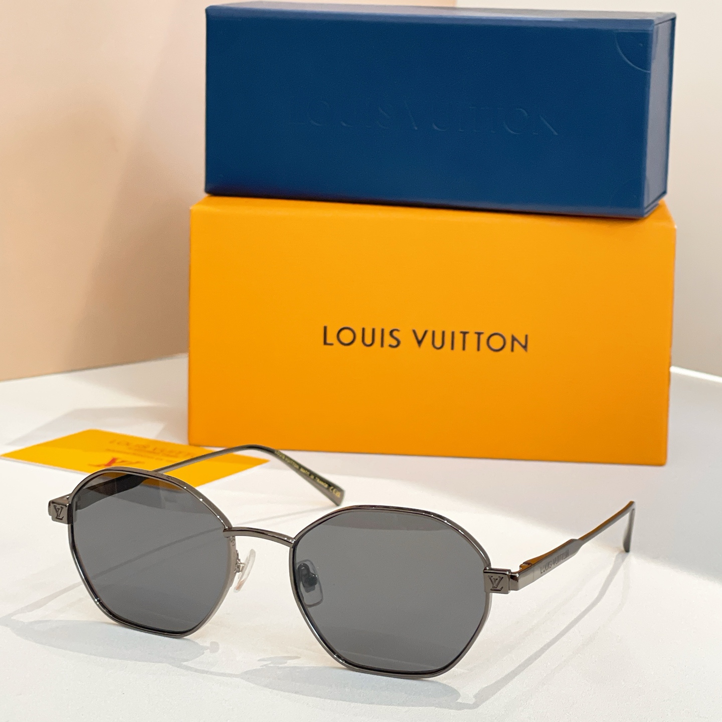 LOUIS VUITTO*✨✨✨MODEL：Z2193U✨✨✨ SIZE：54口19-142✨✨✨