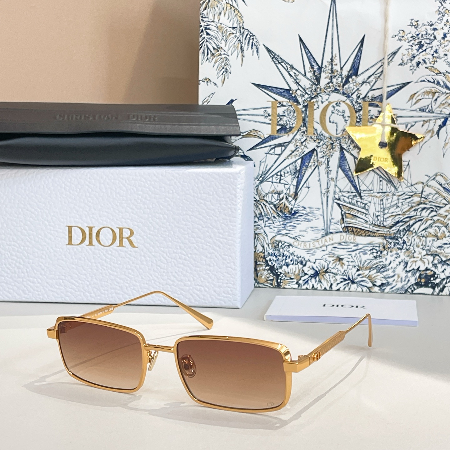 DIO*🌟🌟🌟DiorCannage🌟🌟🌟SIZE：55口18-140🌟🌟