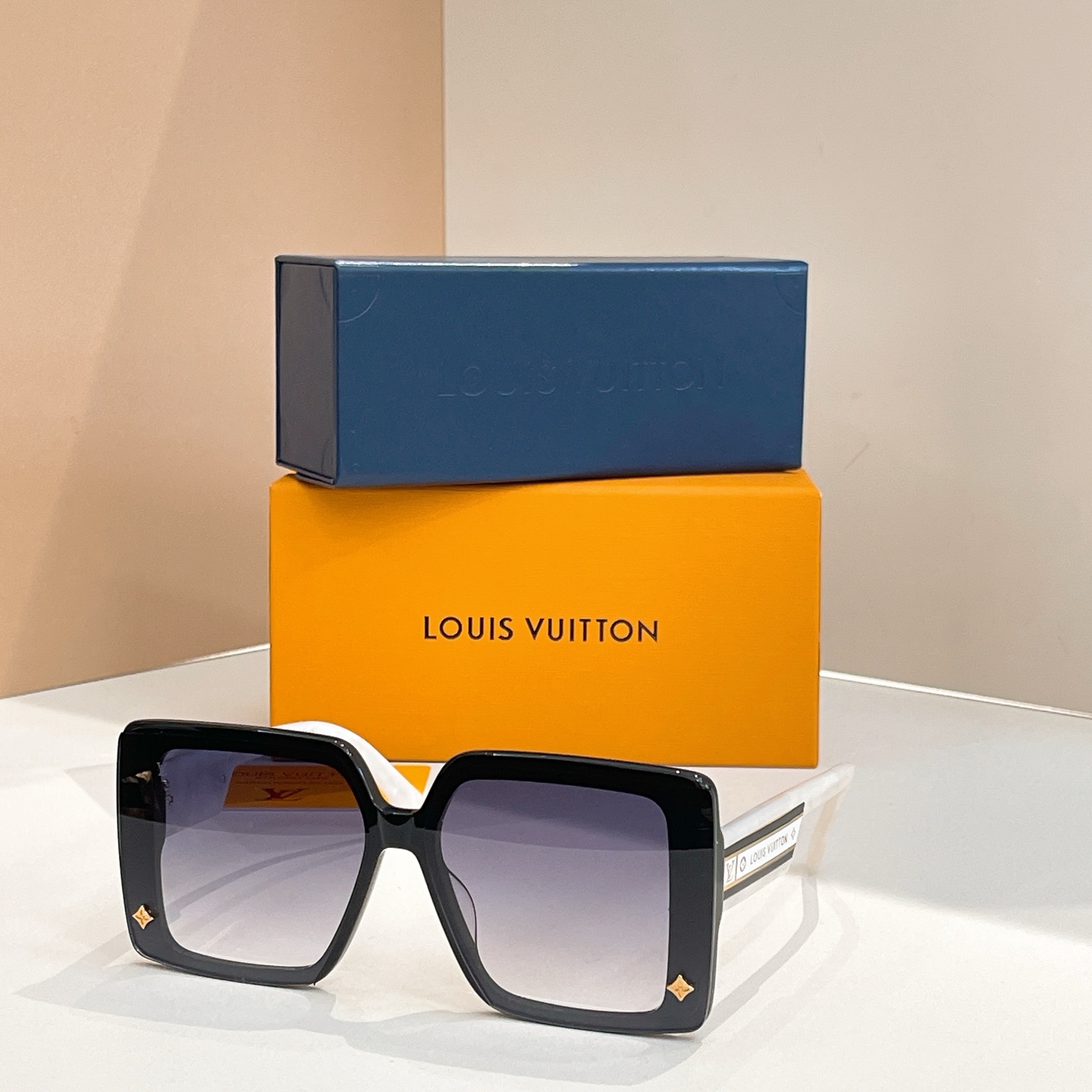 LOUIS VUITTO*✨✨✨MODEL：Z6028E✨✨✨ SIZE：67口14-145✨✨✨