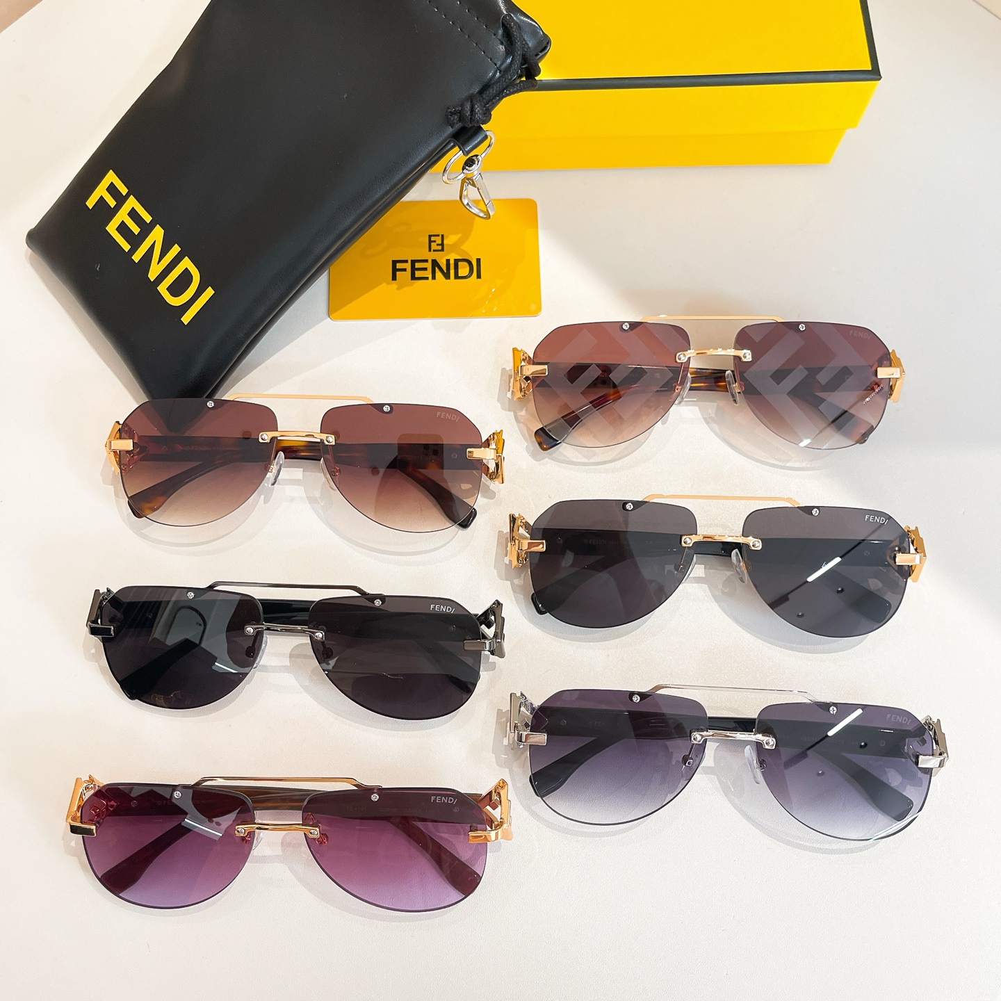 FENDI✨✨✨MODEL：FE4101✨✨ SIZE：58口15-140✨✨✨