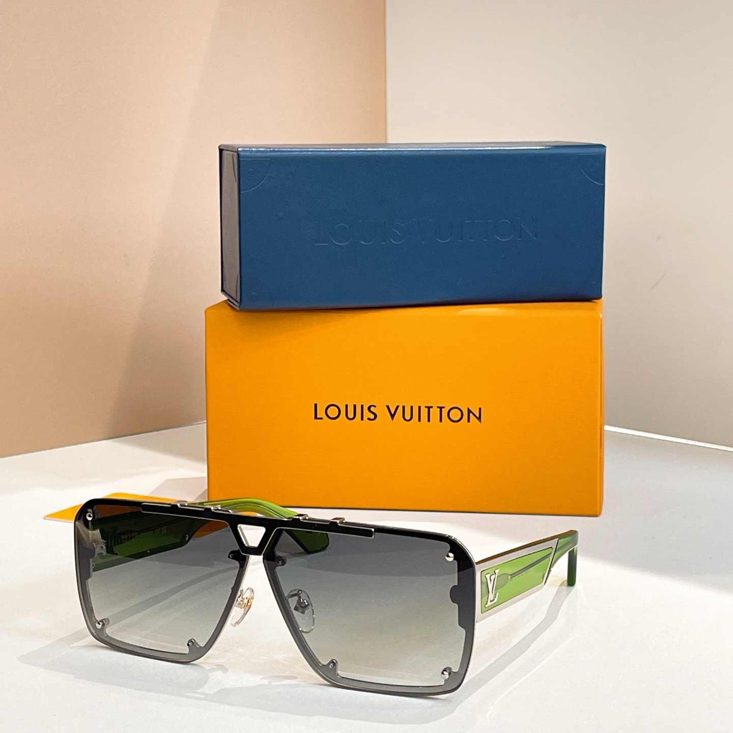 LOUIS VUITTO*✨✨✨MODEL：Z2615U✨✨✨ SIZE：70口12-140✨✨✨