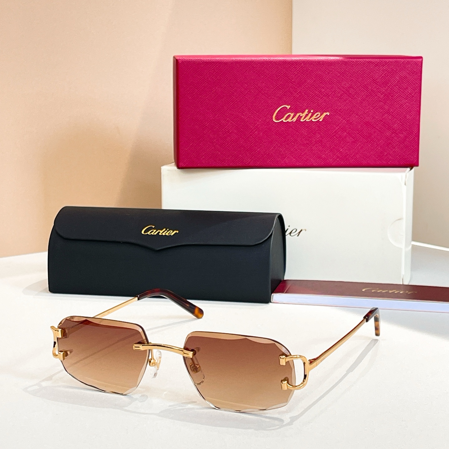 Cartie*✨✨✨MODEL：CT0058O✨✨✨