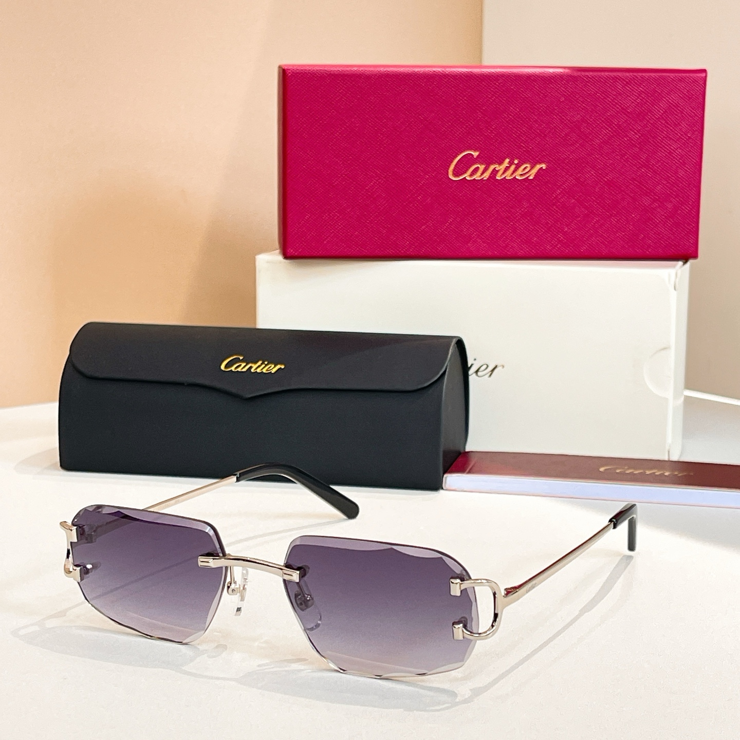 Cartie*✨✨✨MODEL：CT0058O✨✨✨