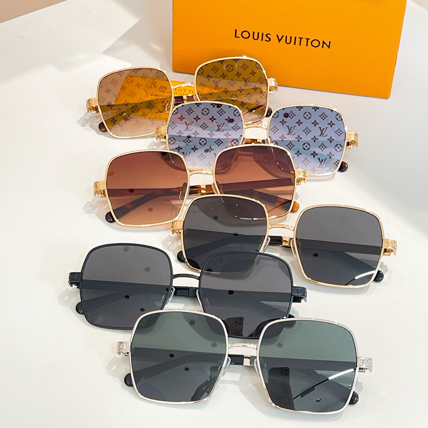 LOUIS VUITTO*✨✨✨MODEL：Z2959U✨✨✨ SIZE：56口19-145✨✨✨