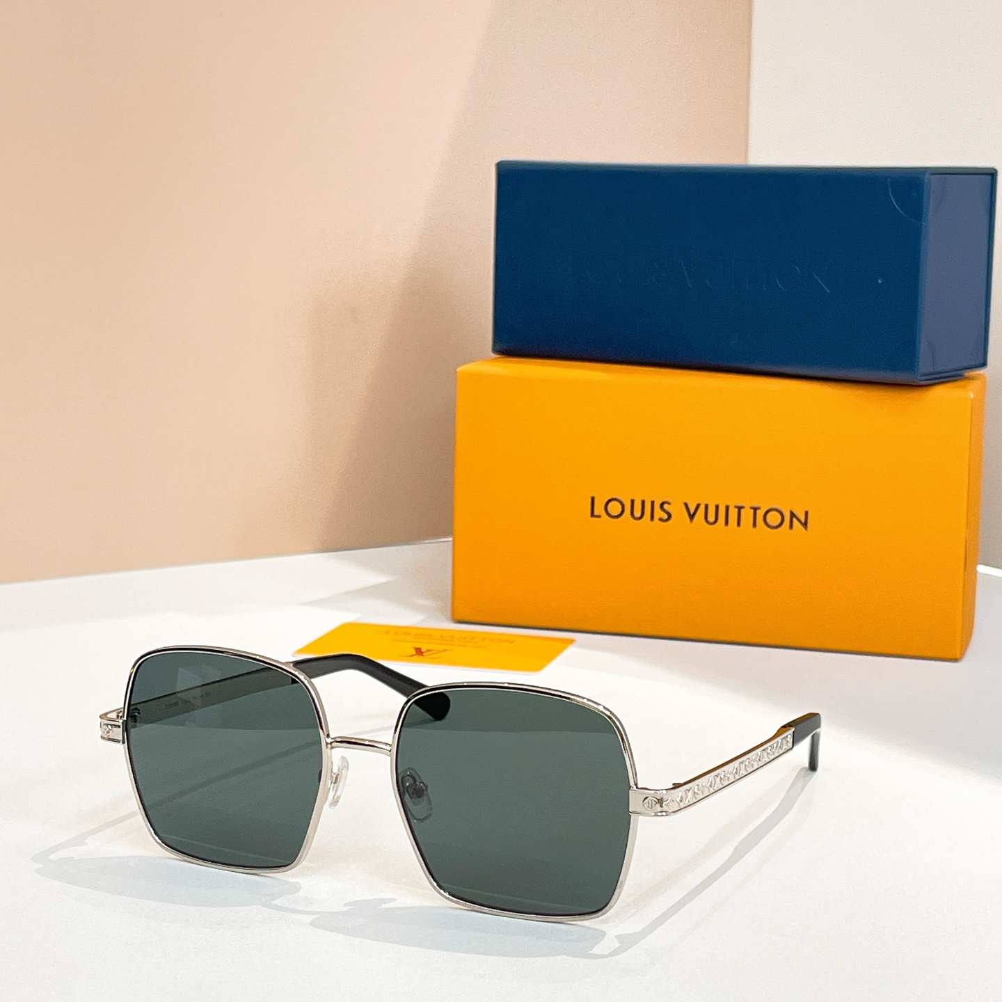 LOUIS VUITTO*✨✨✨MODEL：Z2959U✨✨✨ SIZE：56口19-145✨✨✨