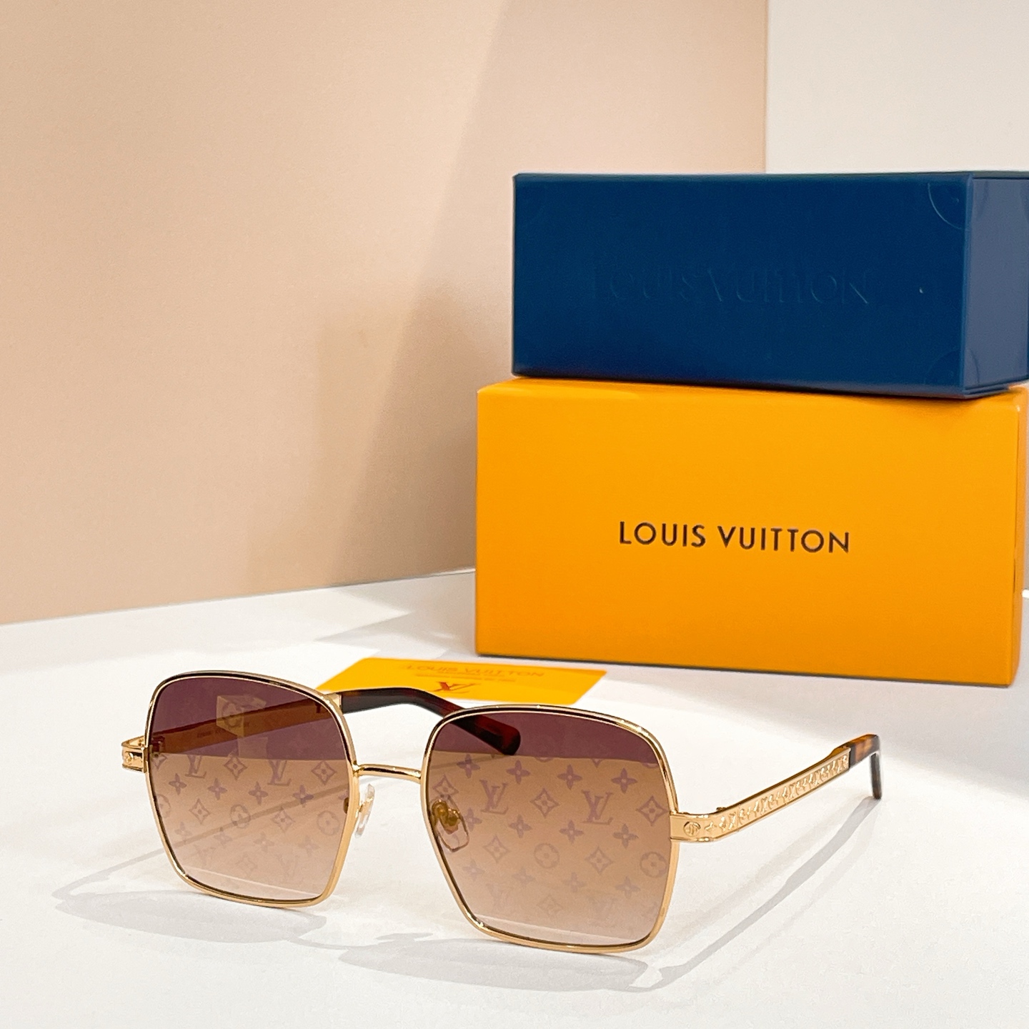 LOUIS VUITTO*✨✨✨MODEL：Z2959U✨✨✨ SIZE：56口19-145✨✨✨