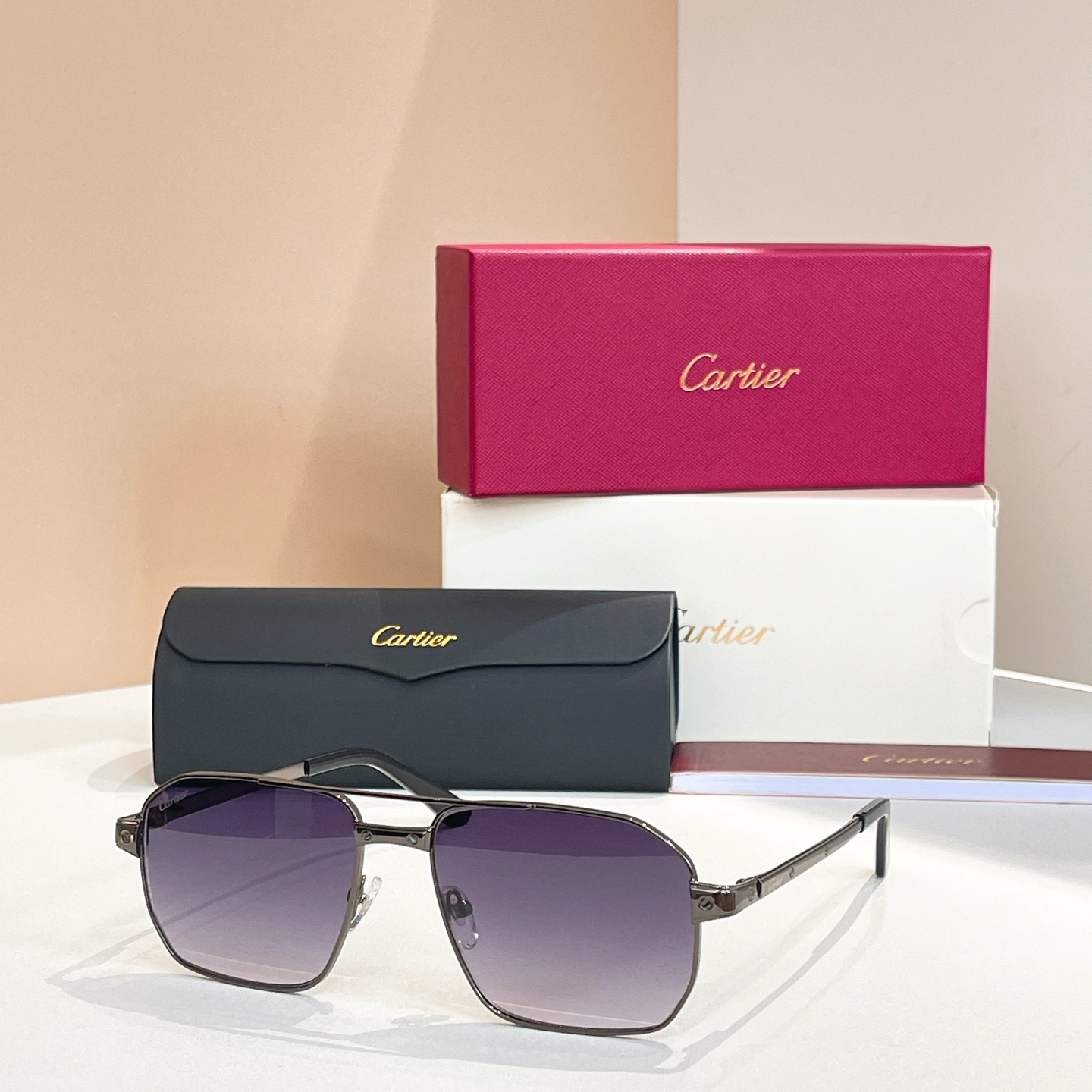 Cartie*✨✨✨MODEL：CT0424S✨✨✨