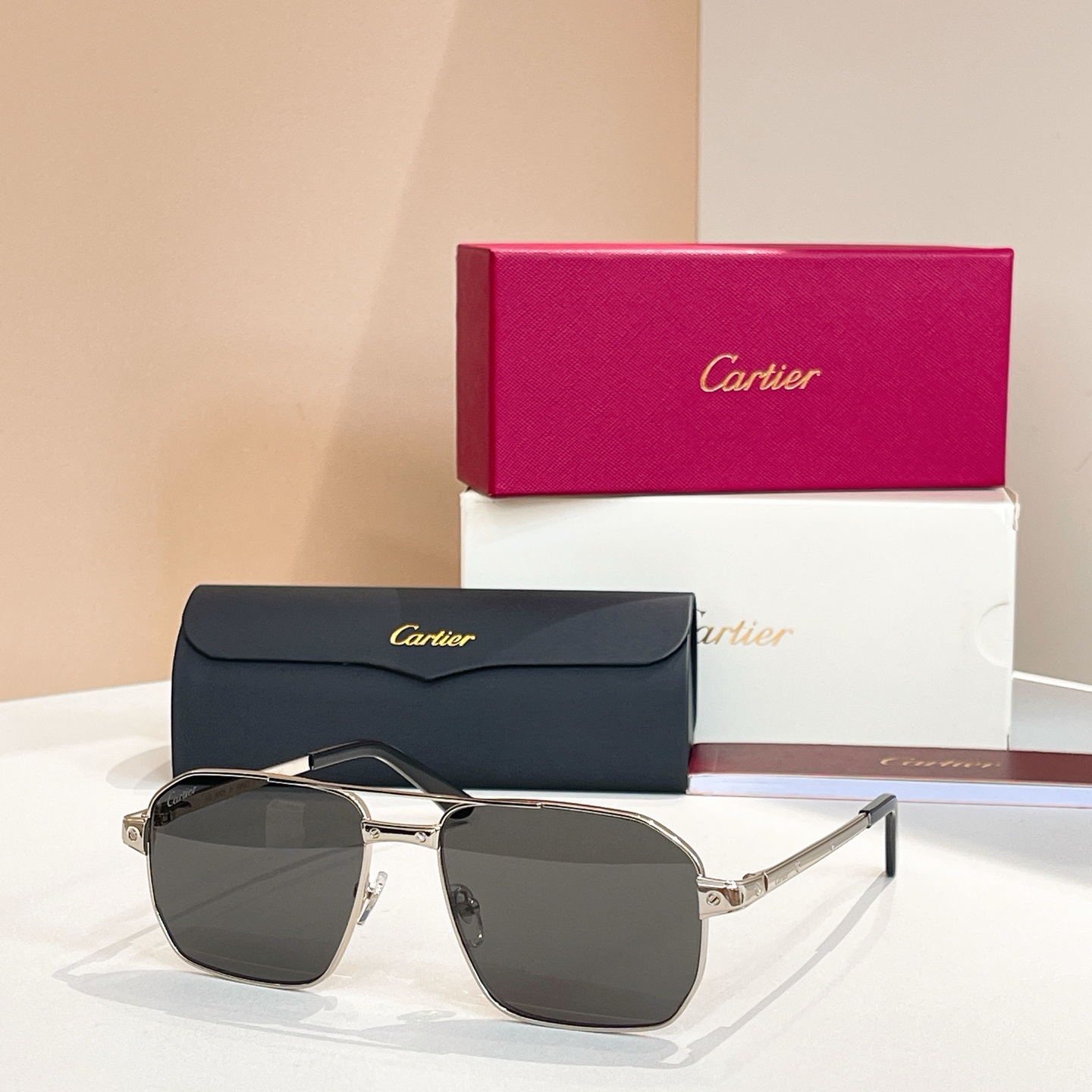 Cartie*✨✨✨MODEL：CT0424S✨✨✨
