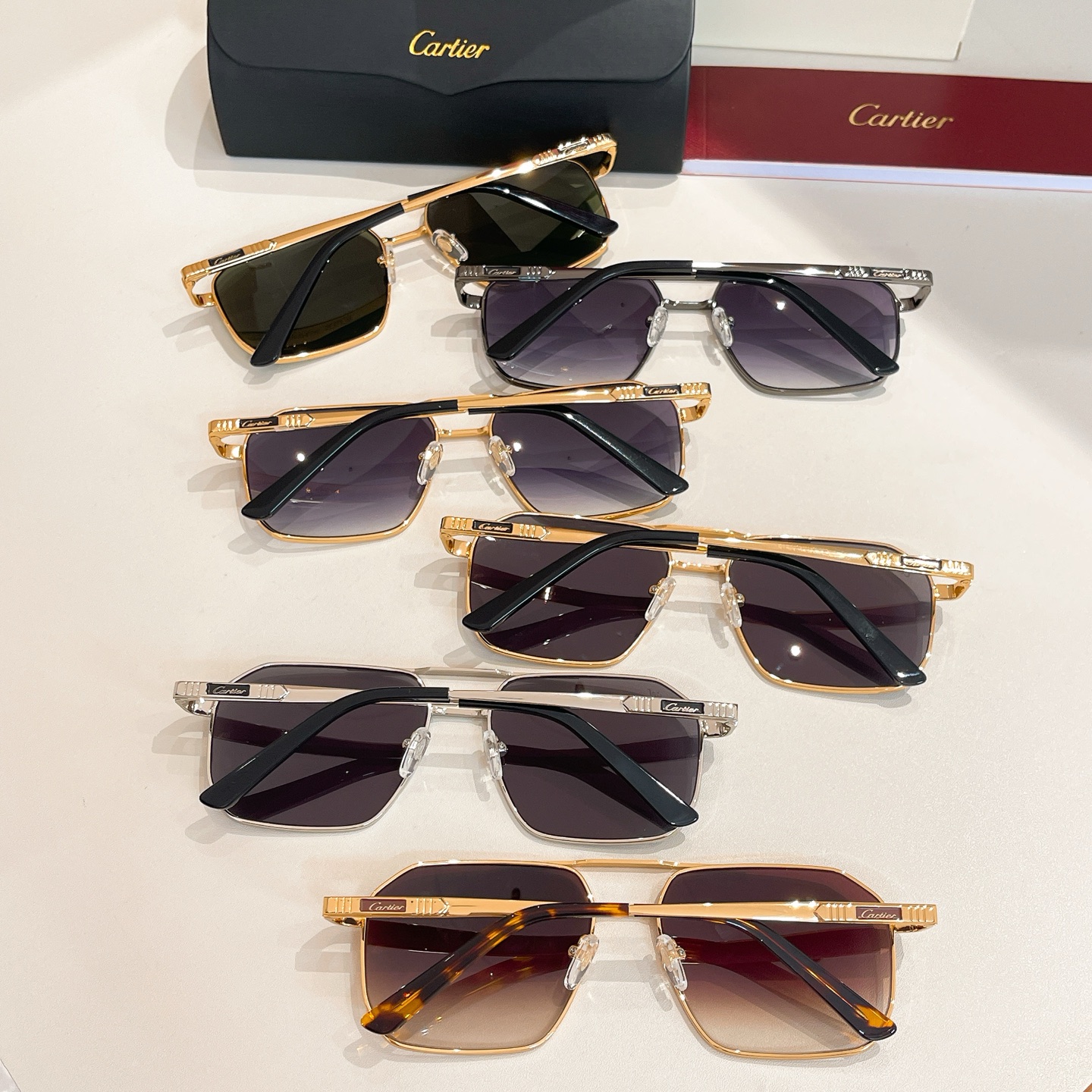 Cartie*✨✨✨MODEL：CT0768S✨✨✨