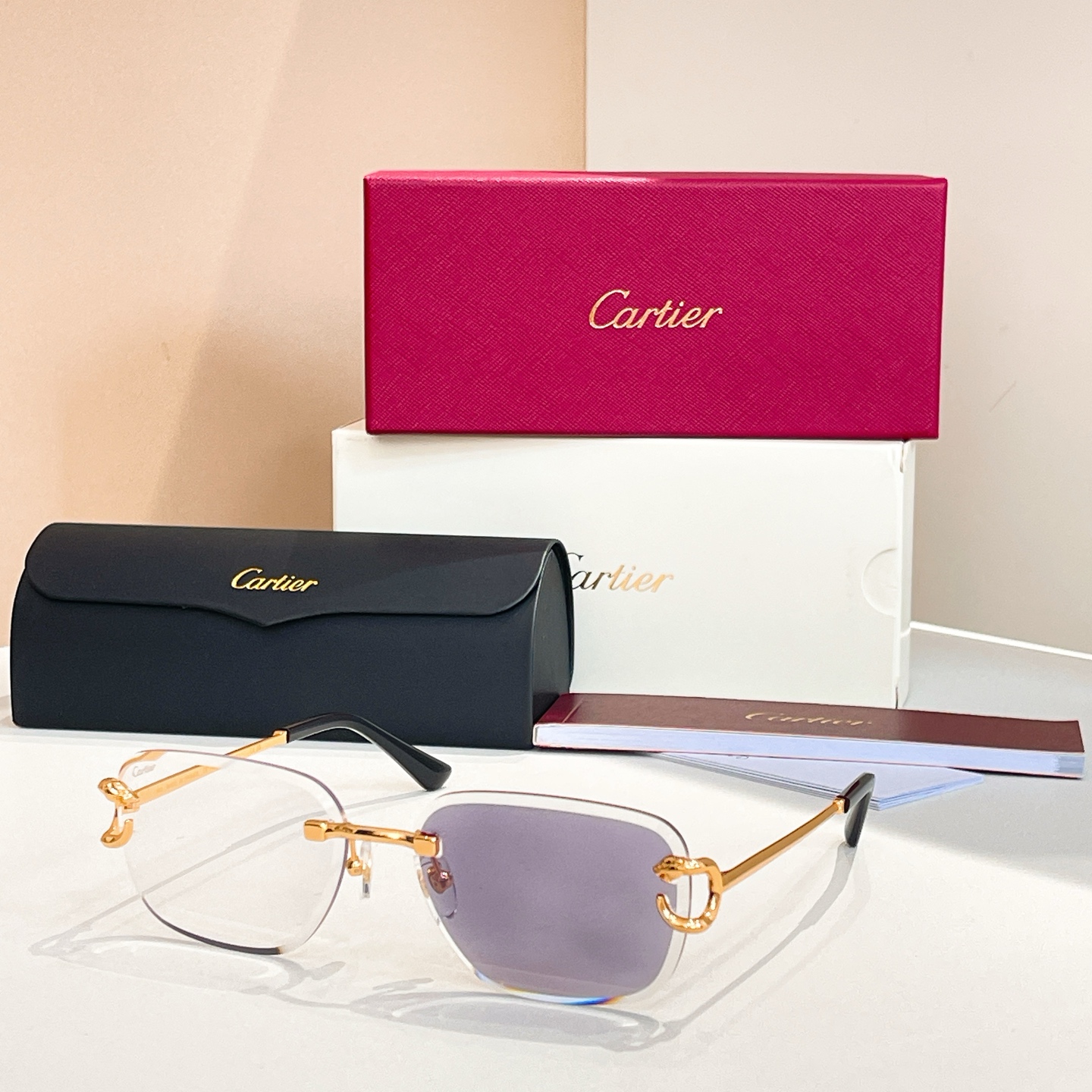 Cartie*✨✨✨MODEL：CT8823✨✨✨SIZE：59口16-140✨✨✨太阳镜，变色片