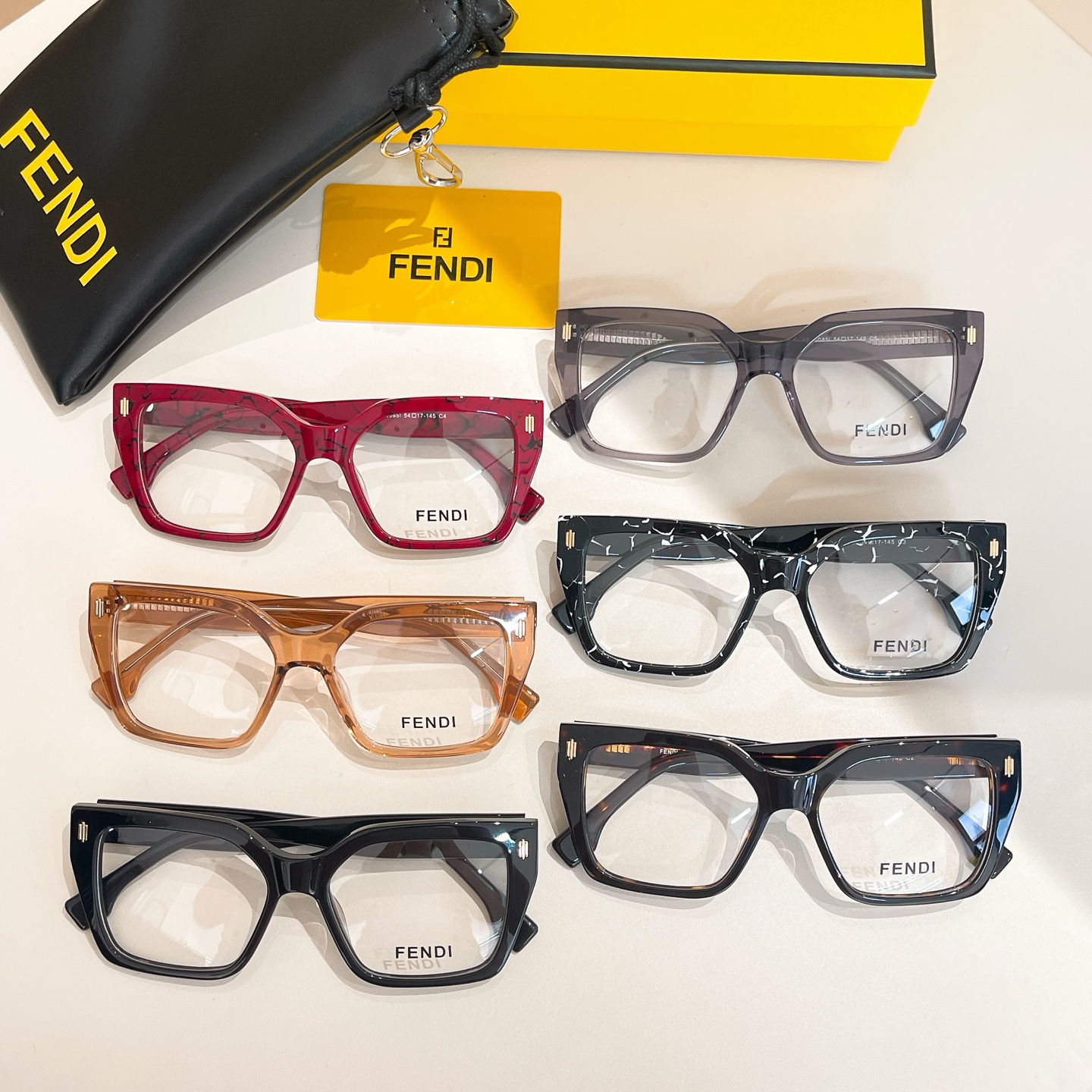 FENDI✨✨✨MODEL：FE50085I✨✨ SIZE：54口17-145✨✨✨