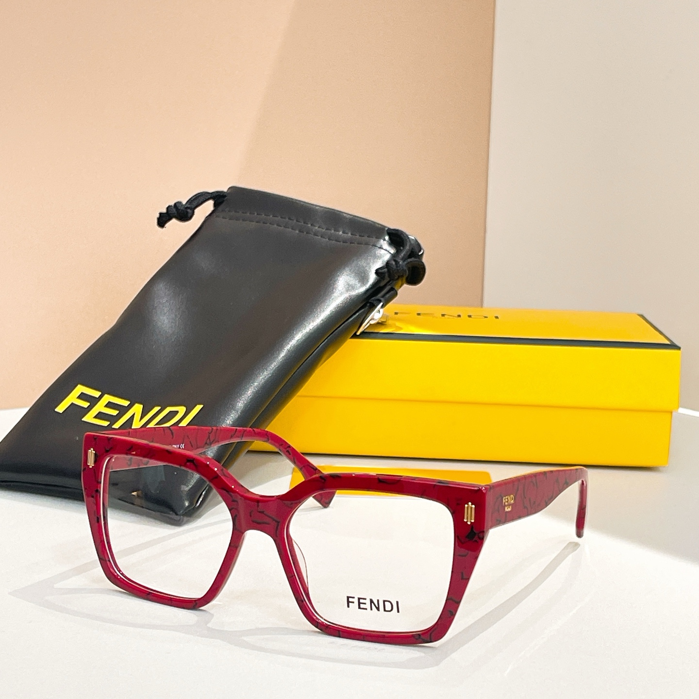 FENDI✨✨✨MODEL：FE50085I✨✨ SIZE：54口17-145✨✨✨
