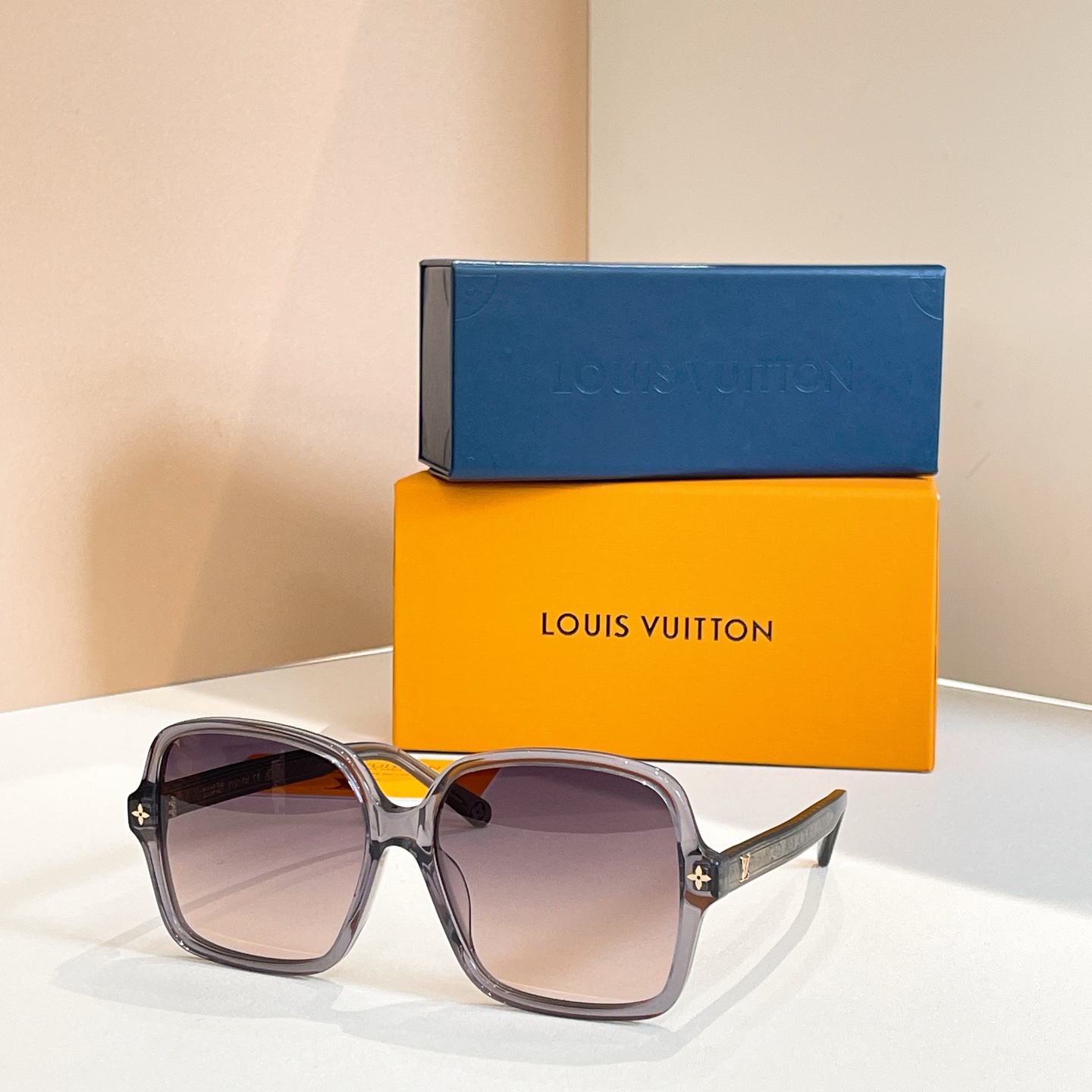 LOUIS VUITTO*✨✨✨MODEL：Z2917W✨✨✨ SIZE：56口17-145✨✨✨