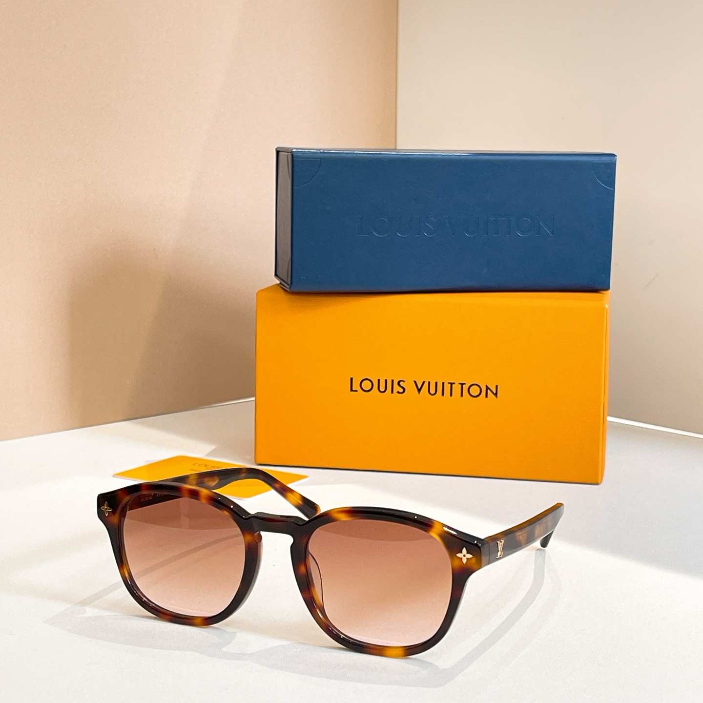 LOUIS VUITTO*✨✨✨MODEL：Z2809W✨✨✨ SIZE：53口23-145✨✨✨