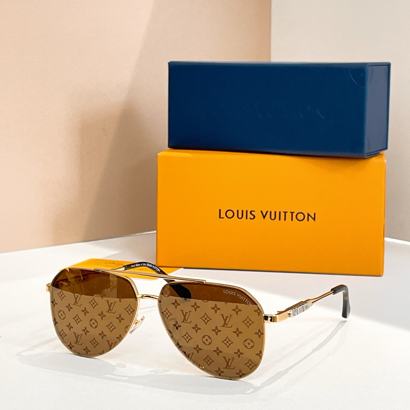 LOUIS VUITTO*✨✨✨MODEL：Z1987U✨✨✨ SIZE：62口13-145✨✨✨