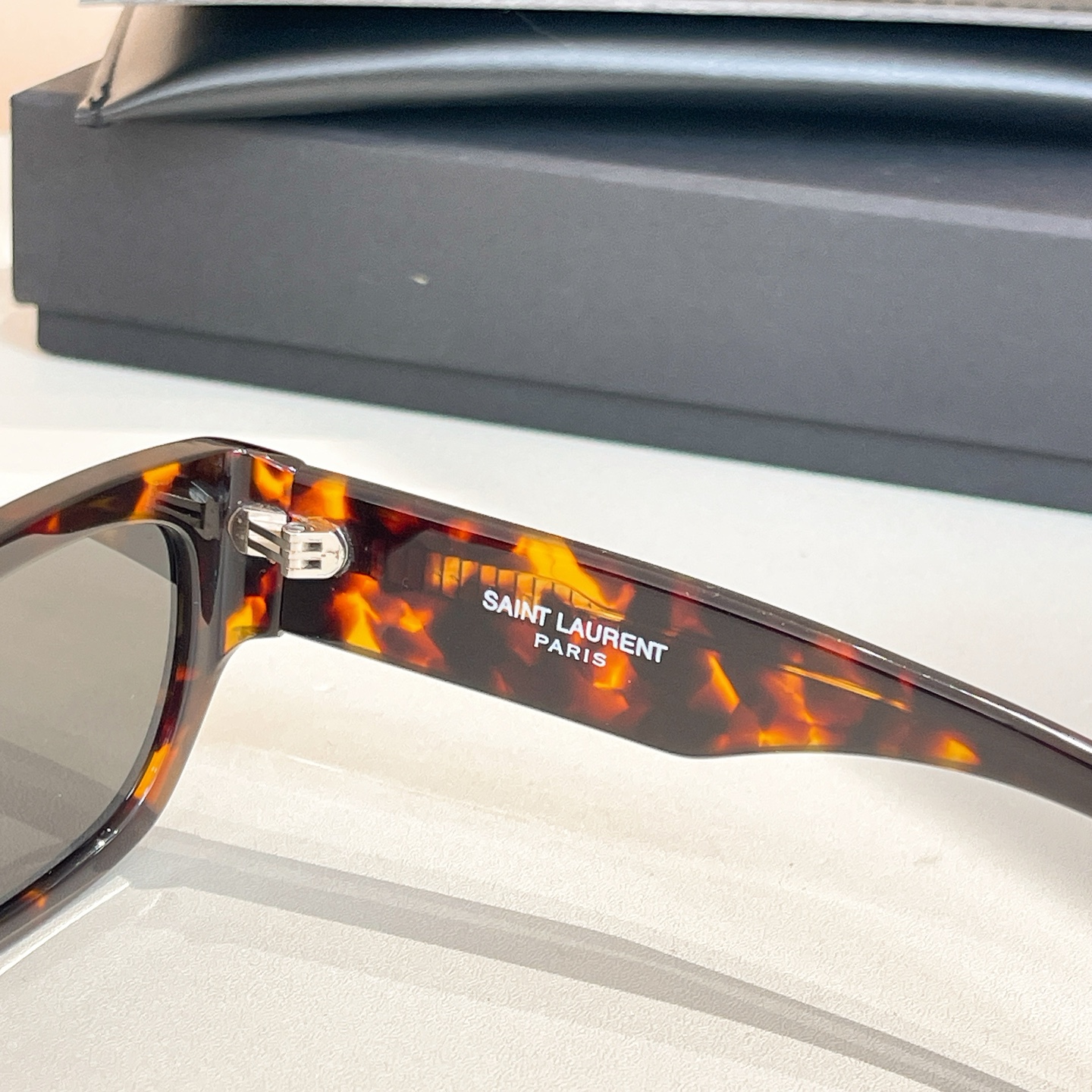 SAINT LAUREN*🌟🌟🌟MODEL：SL713🌟🌟🌟SIZE：53口22-145🌟🌟🌟