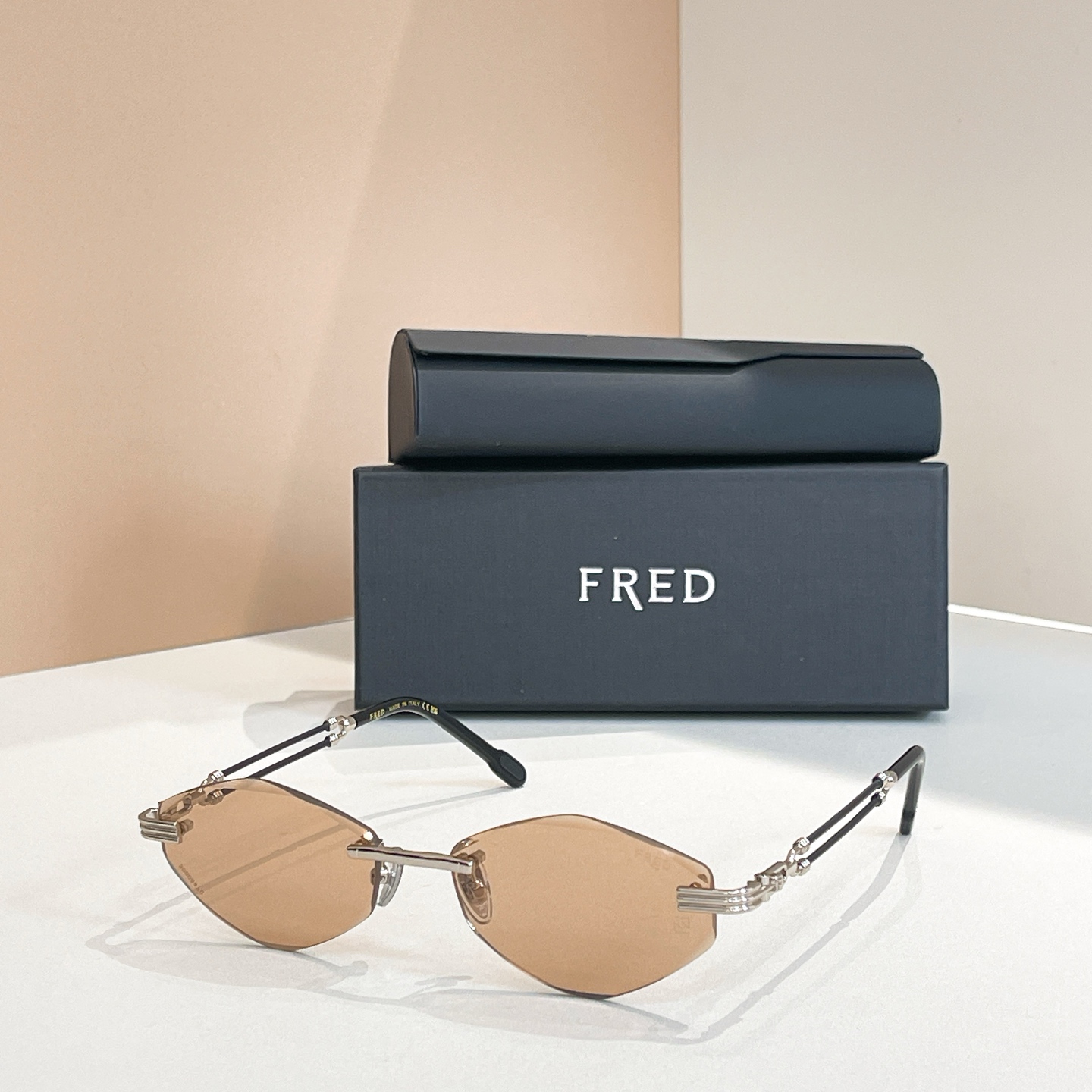 FRED🍂🍂🍂MODEL：FG 60220U🍂🍂🍂SIZE：57口17-145🍂🍂太阳镜，变色片
