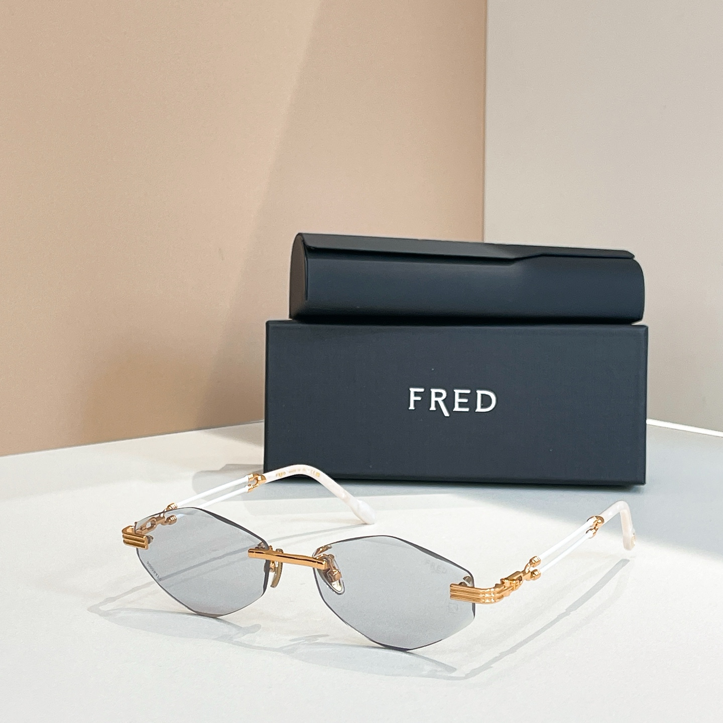 FRED🍂🍂🍂MODEL：FG 60220U🍂🍂🍂SIZE：57口17-145🍂🍂太阳镜，变色片