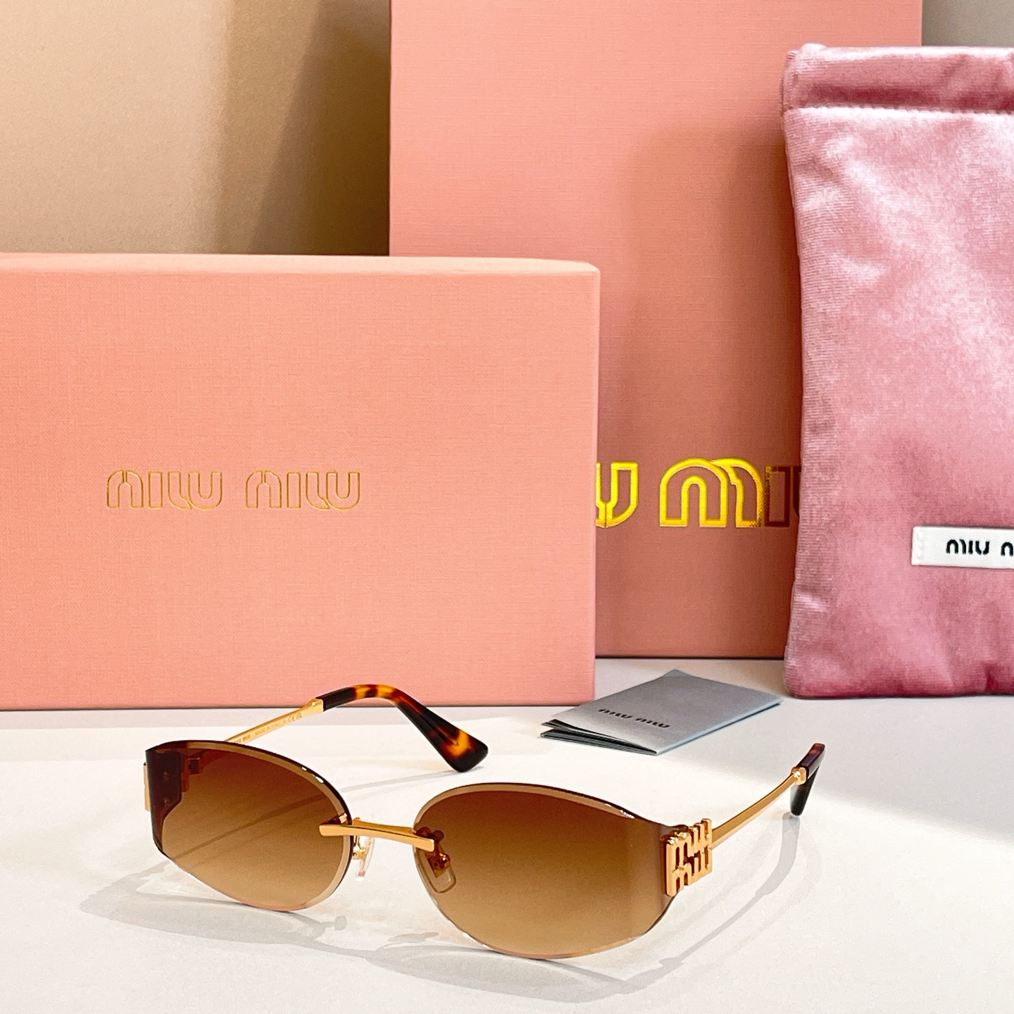 MIU MI*🎀🎀🎀MODELMU 8065 🎀🎀🎀SIZE：61口17-128🎀🎀🎀