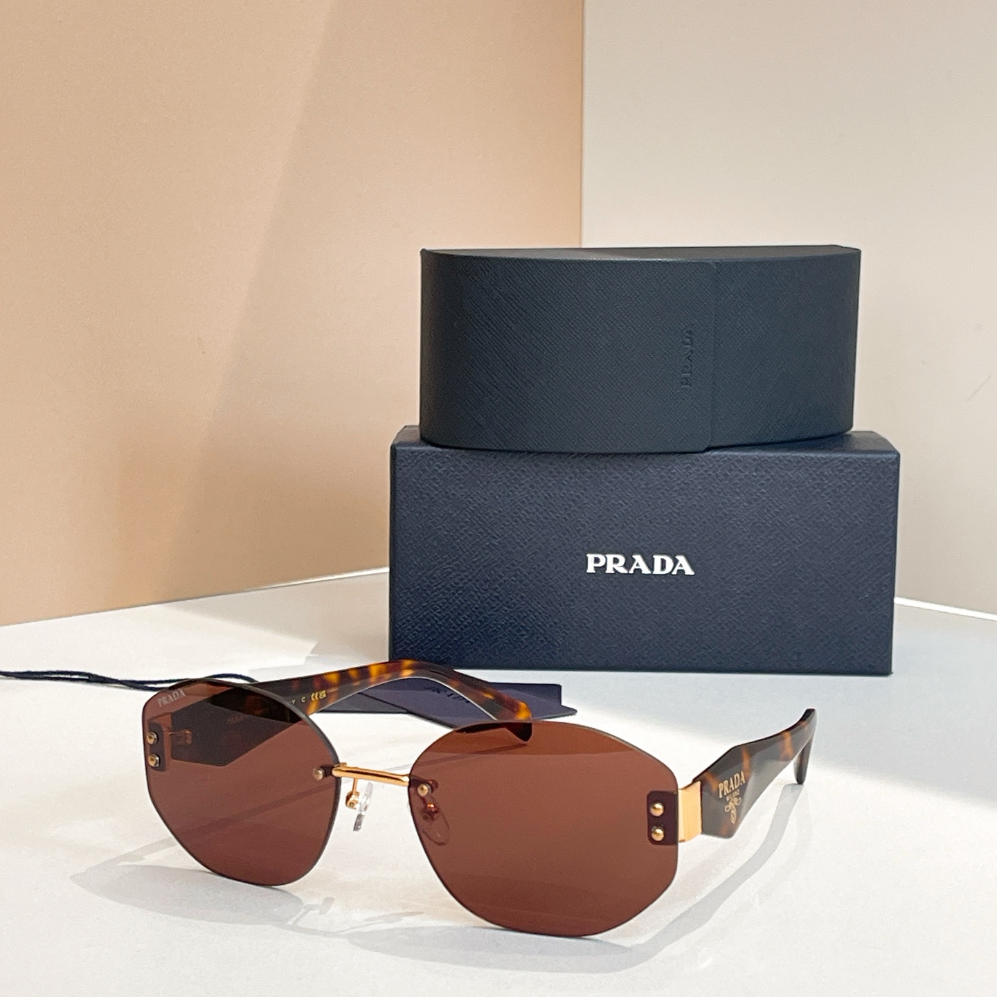 PRADA✨✨✨MODEL：PA 8GSL28255✨✨✨SIZE：62口18-145✨✨✨ 