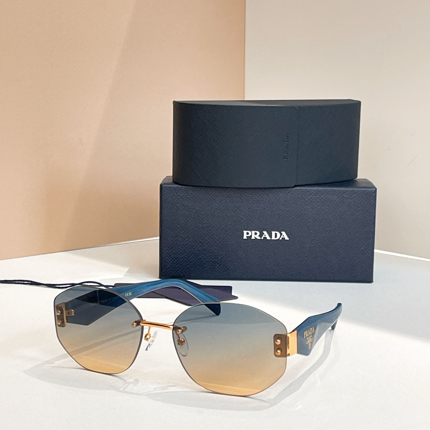 PRADA✨✨✨MODEL：PA 8GSL28255✨✨✨SIZE：62口18-145✨✨✨ 