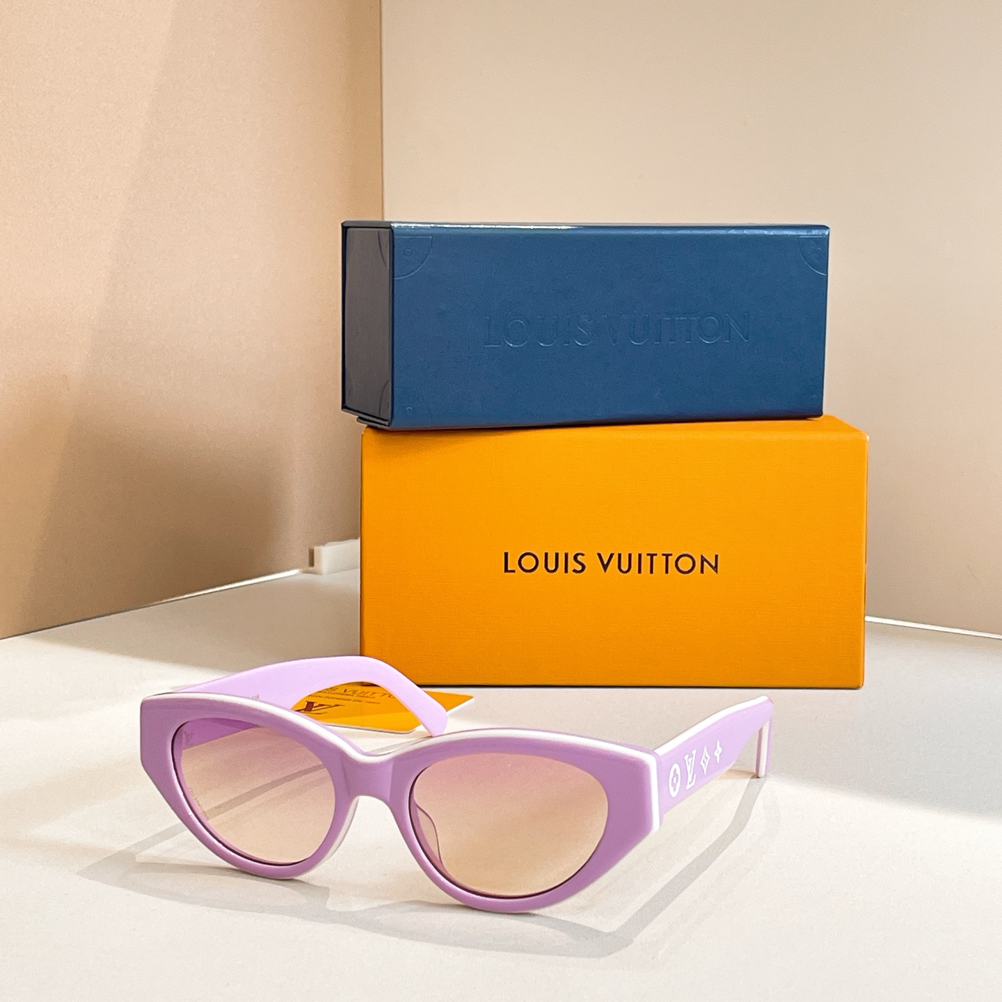 LOUIS VUITTO*✨✨✨MODEL：Z2686U✨✨✨ SIZE：53口19-145✨✨✨