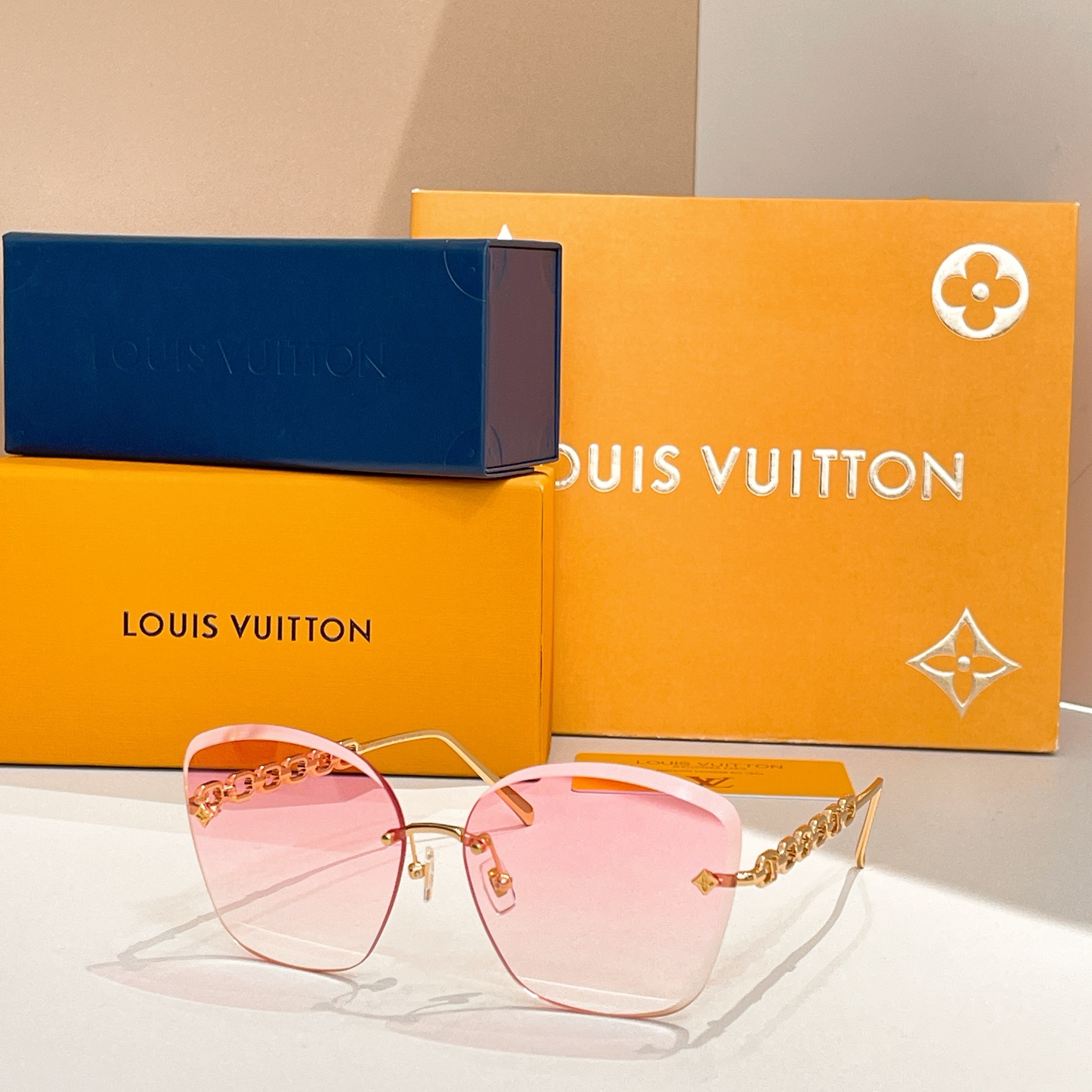 LOUIS VUITTO*✨✨✨MODEL：Z2665U✨✨✨ SIZE：61口14-140✨✨✨