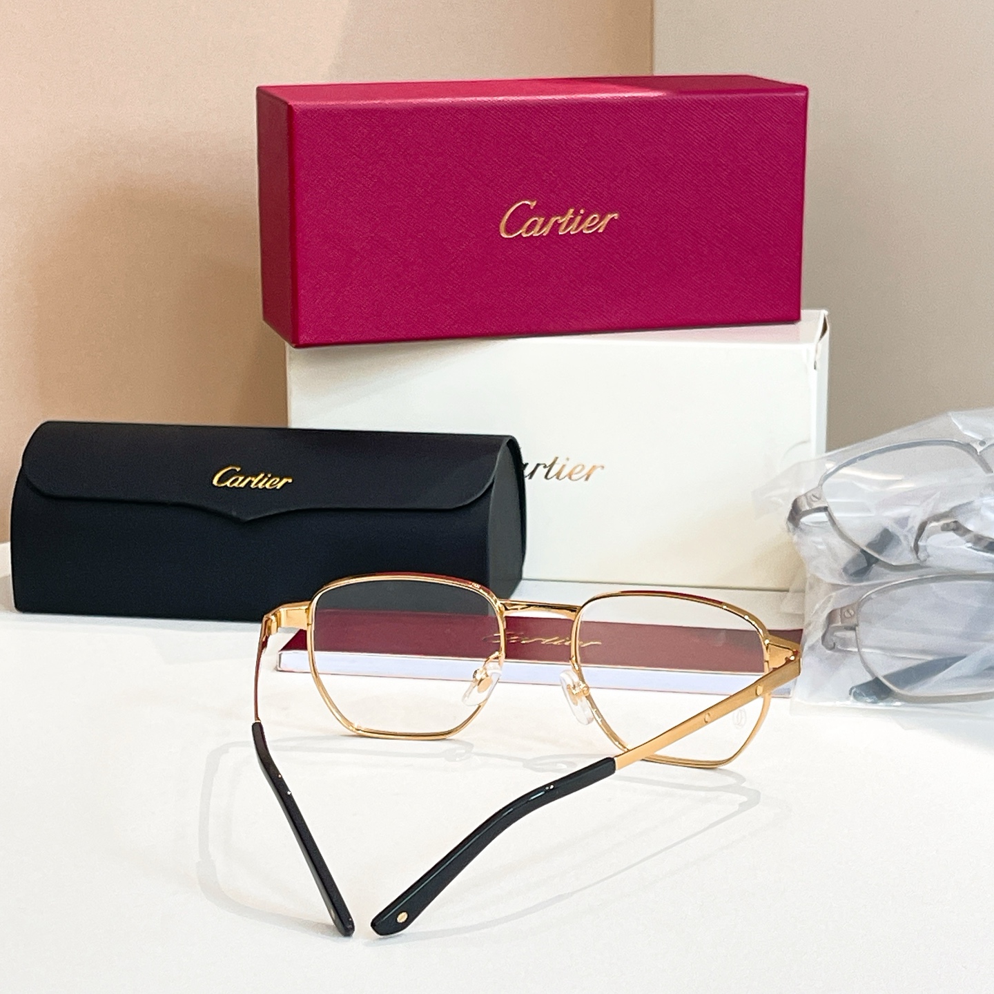 Cartie*✨✨✨MODEL：CT0480S✨✨✨SIZE：53口20-145✨✨✨，变色镜片