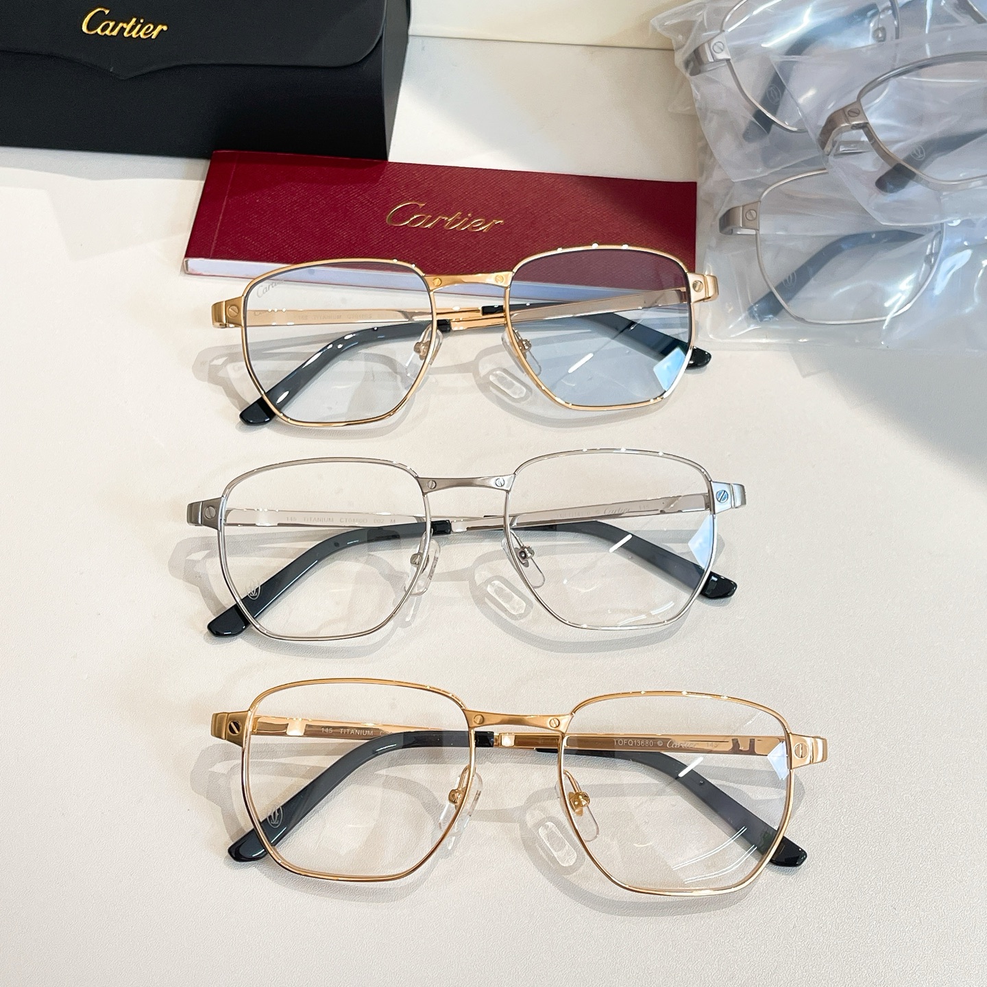 Cartie*✨✨✨MODEL：CT0480S✨✨✨SIZE：53口20-145✨✨✨，变色镜片