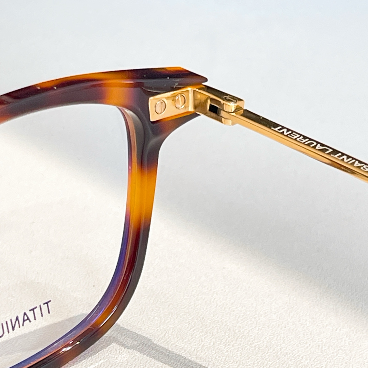 SAINT LAUREN*💫💫💫MODEL：SL580/J💫💫💫SIZE：50口20-145💫💫💫钛~~