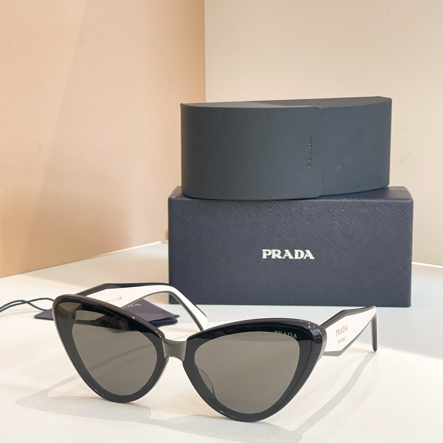 PRADA✨✨✨MODEL：PR 206VS✨✨✨SIZE：55口21-145✨✨✨ 
