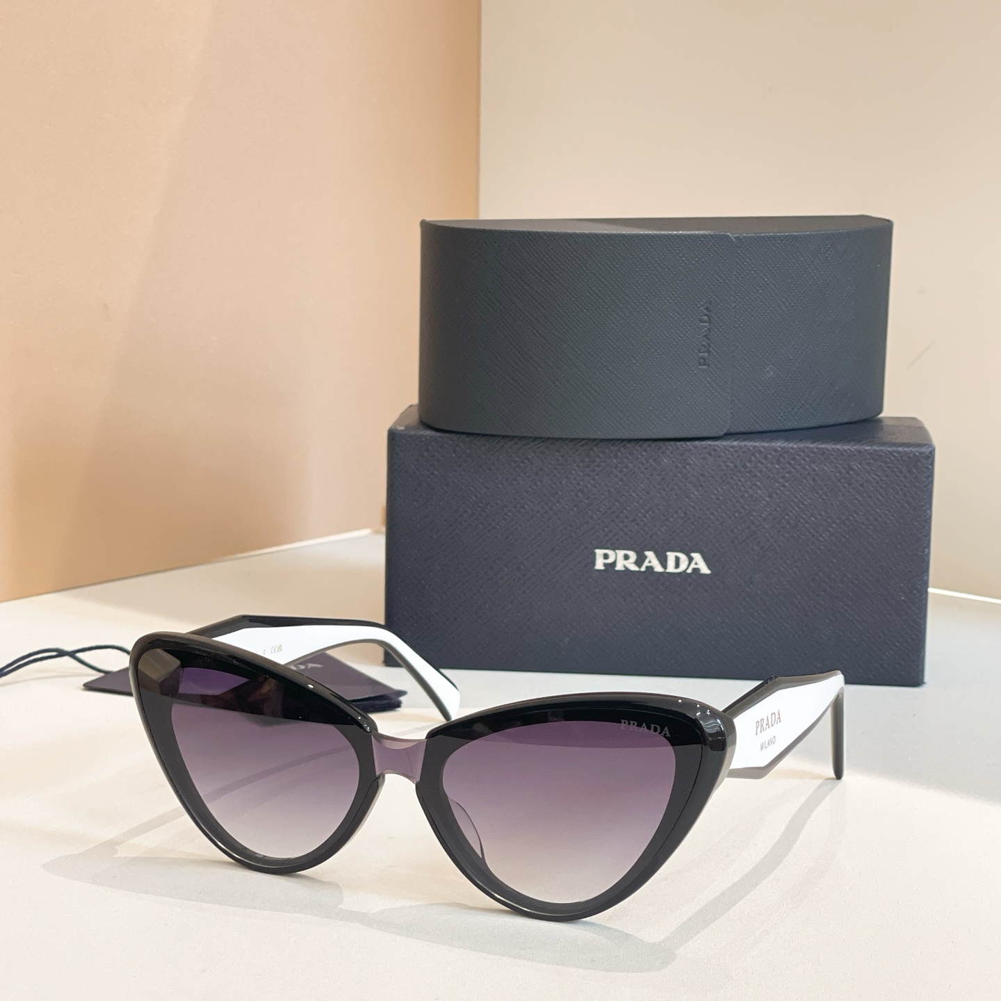 PRADA✨✨✨MODEL：PR 206VS✨✨✨SIZE：55口21-145✨✨✨ 