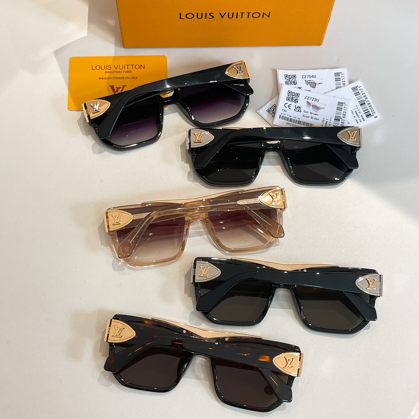 LOUIS VUITTO*🌟🌟🌟MODEL：Z2704U🌟🌟🌟SIZE：57口18-145🌟🌟🌟